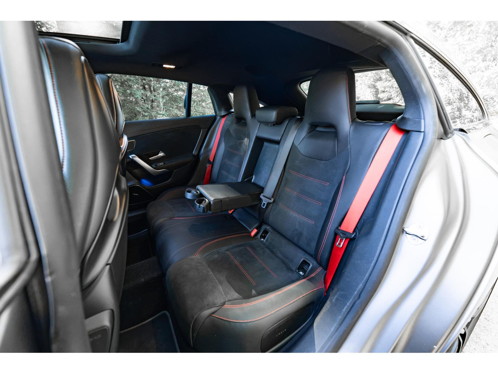 Mercedes CLA 45 AMG Shooting Brake 45 4MATIC+ (2022) - Foto 13