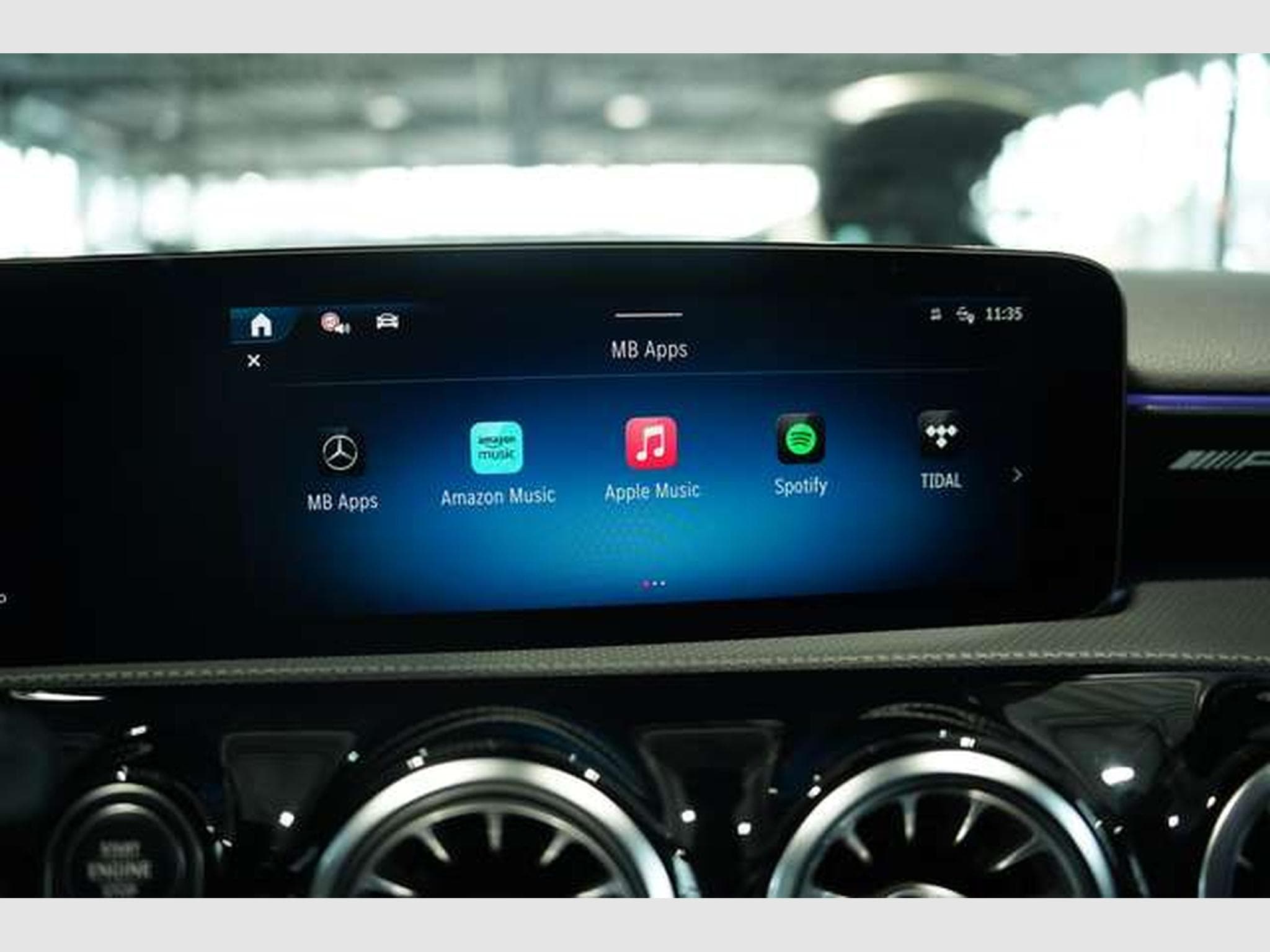 Mercedes A 35 AMG 4M Limousine *1.H *Memory *Pano *Night (2025) - Photo 37