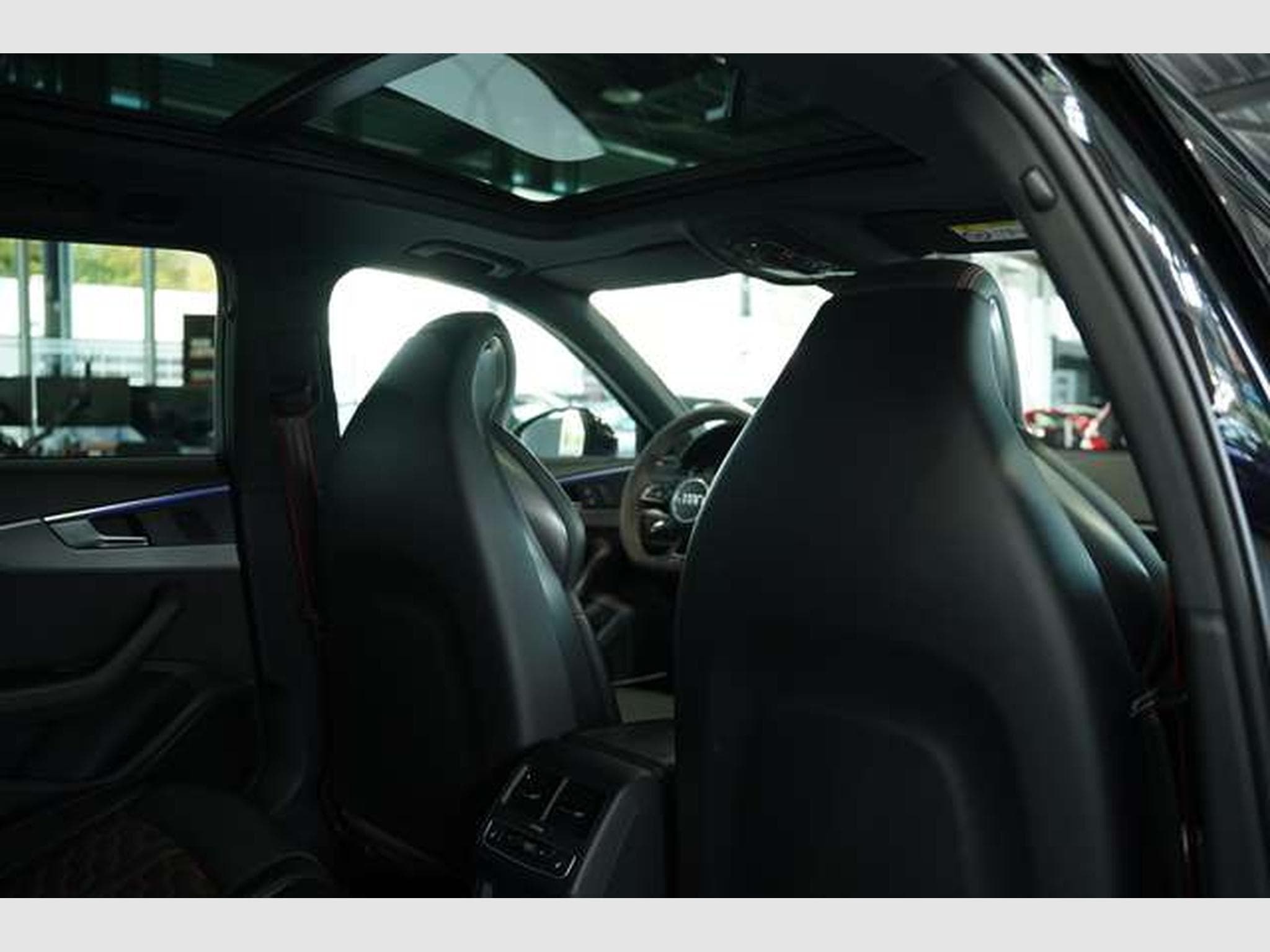 Audi RS4 Avant q. *B&O*Milltek-AGA*Pano*H-UP*Dynamik (2019) - Photo 26