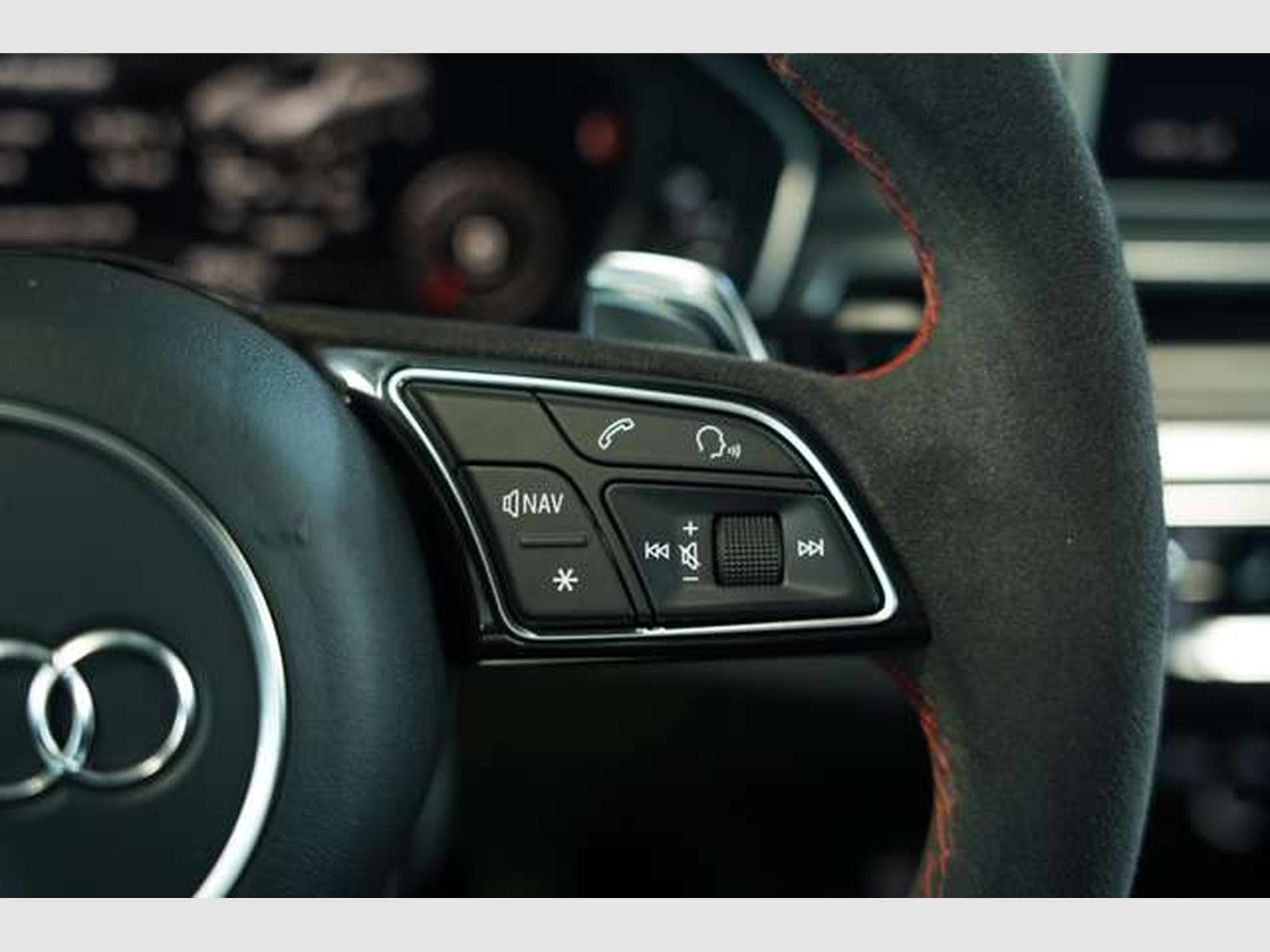 Audi RS4 Avant q. *B&O*Milltek-AGA*Pano*H-UP*Dynamik (2019) - Photo 48