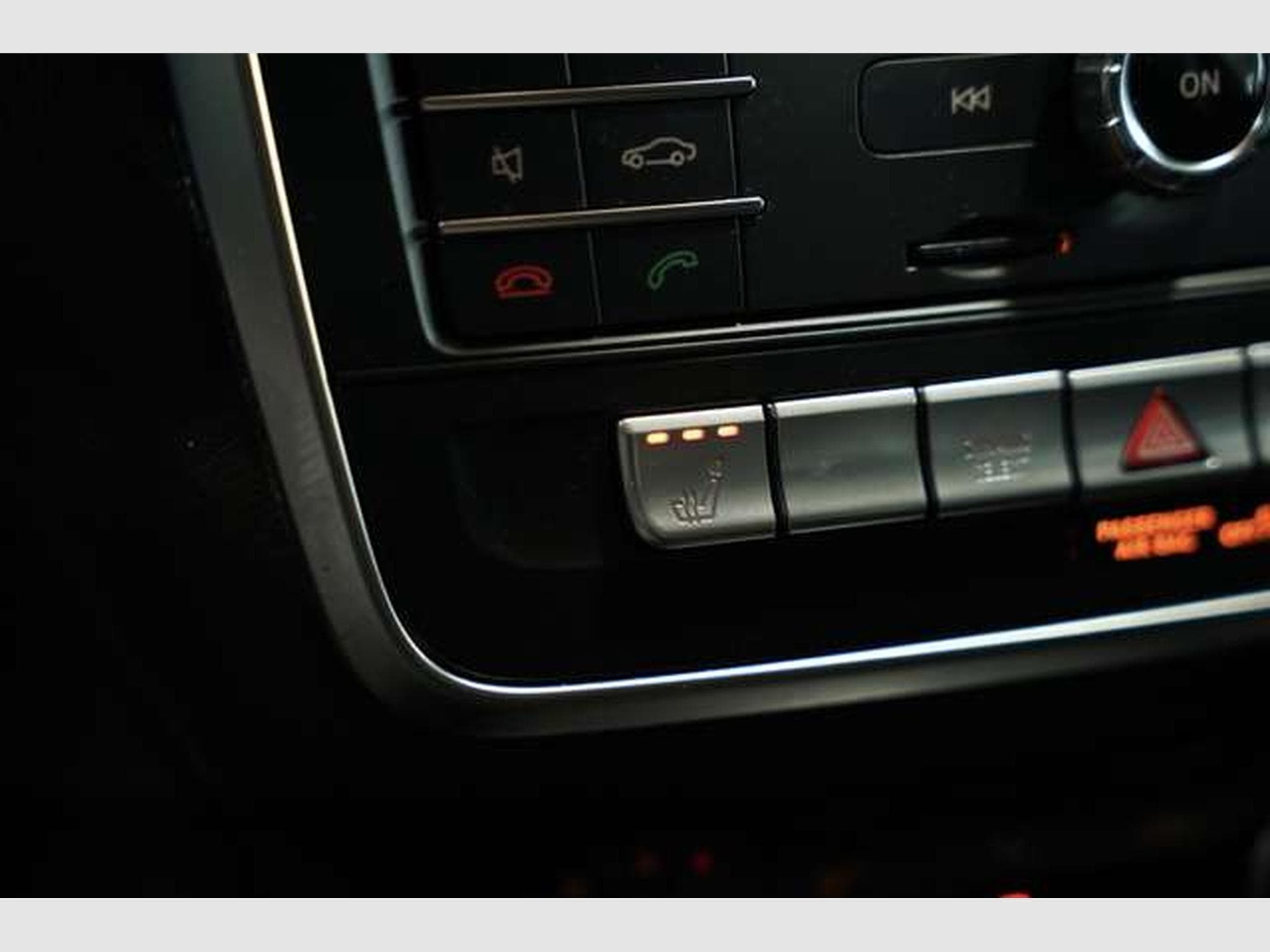 Mercedes CLA 220 4M Urban *18 *Pano*Navi (2016) - Photo 24