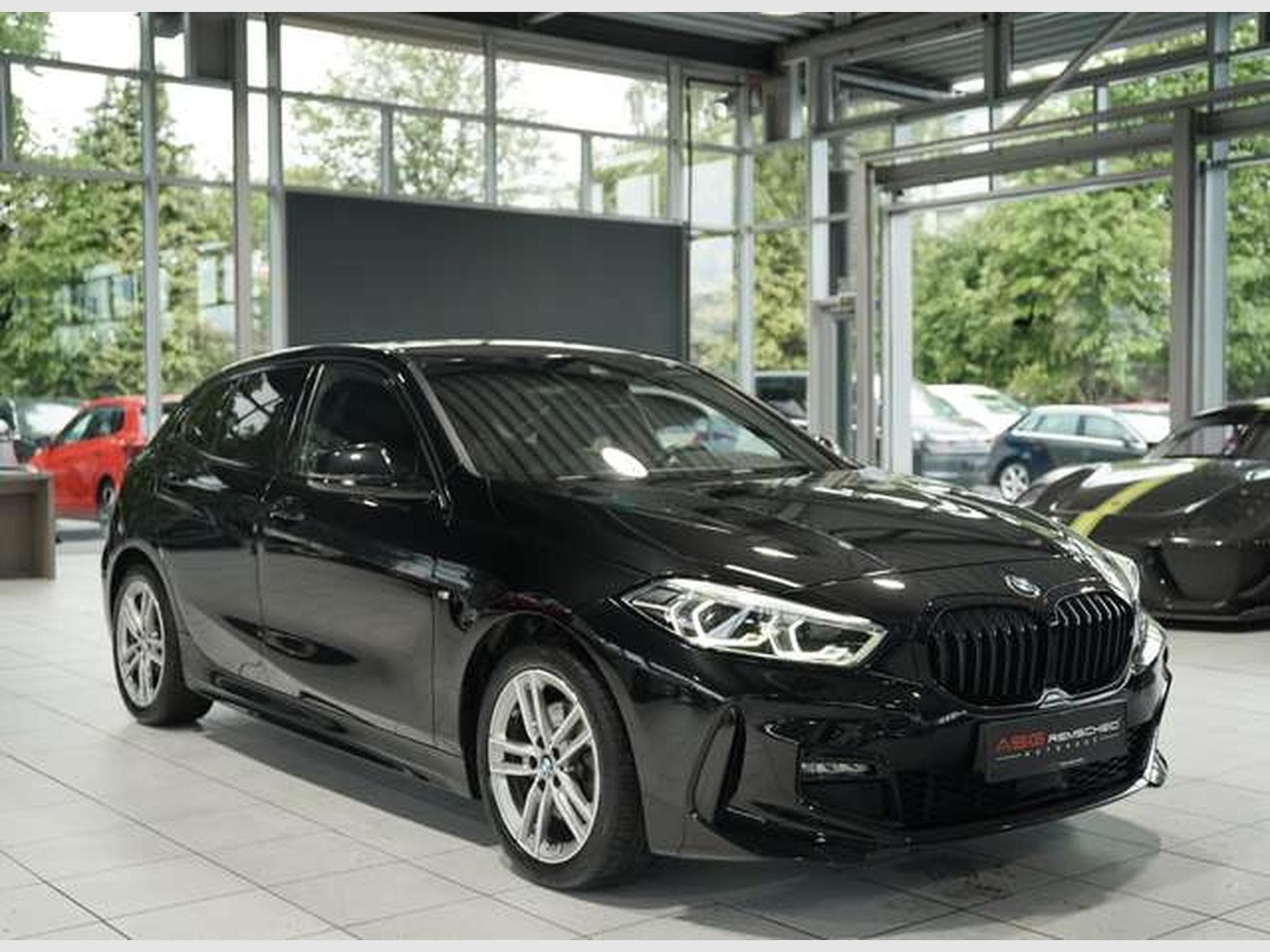 BMW 118 i M Sport *Live-Cockpit *Shadow *Sportsitze (2021) - Photo 4