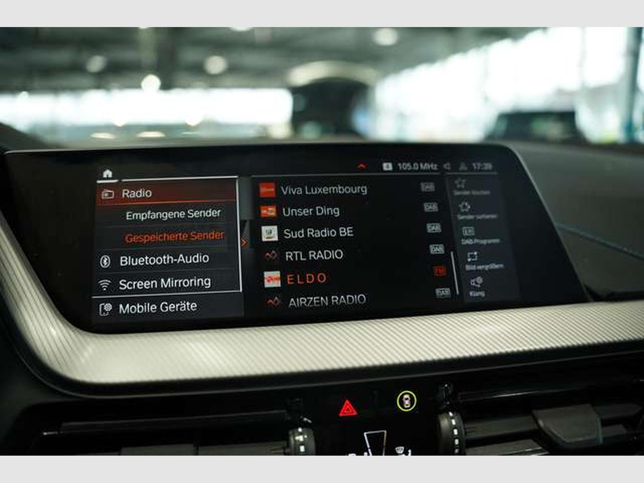 BMW 118 i M Sport *Live-Cockpit *Shadow *Sportsitze (2021) - Photo 33