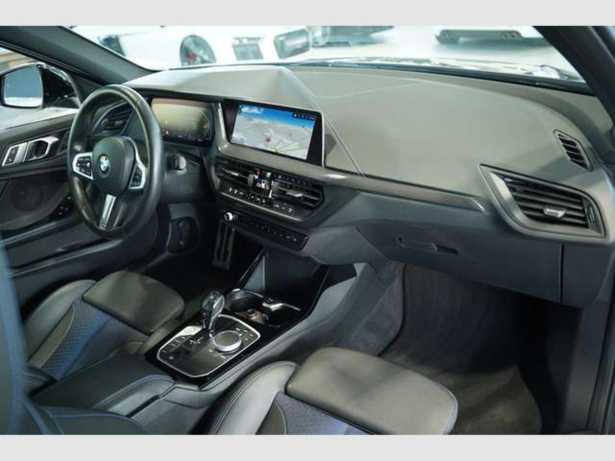 BMW 118 i Aut. M Sportpaket *1.HD *ACC *Memory *Pano (2021) - Photo 18