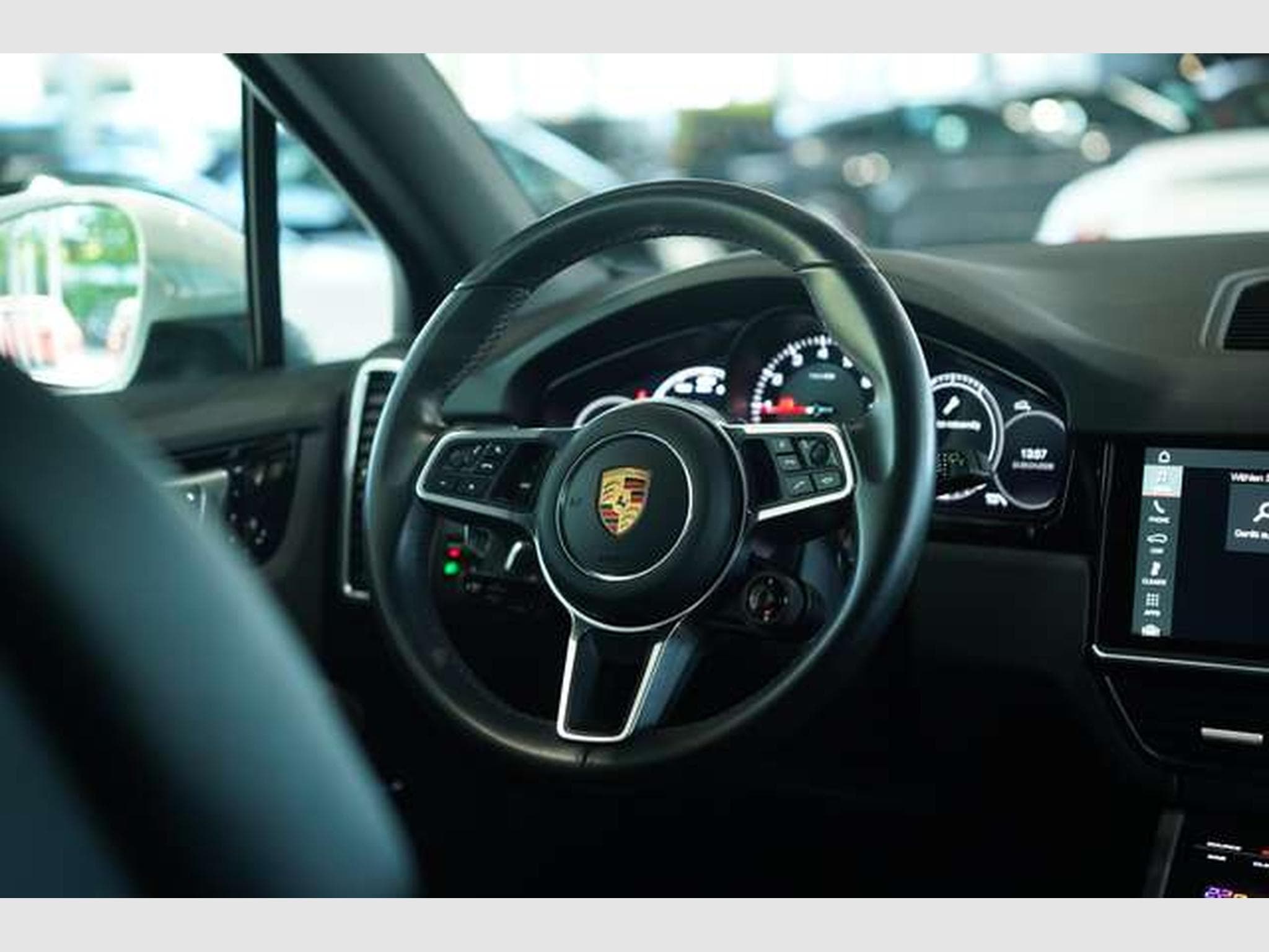 Porsche Cayenne V6 *1.H *21 *Pano*MwSt.*Chrono*LUFT*AHK (2018) - Photo 47