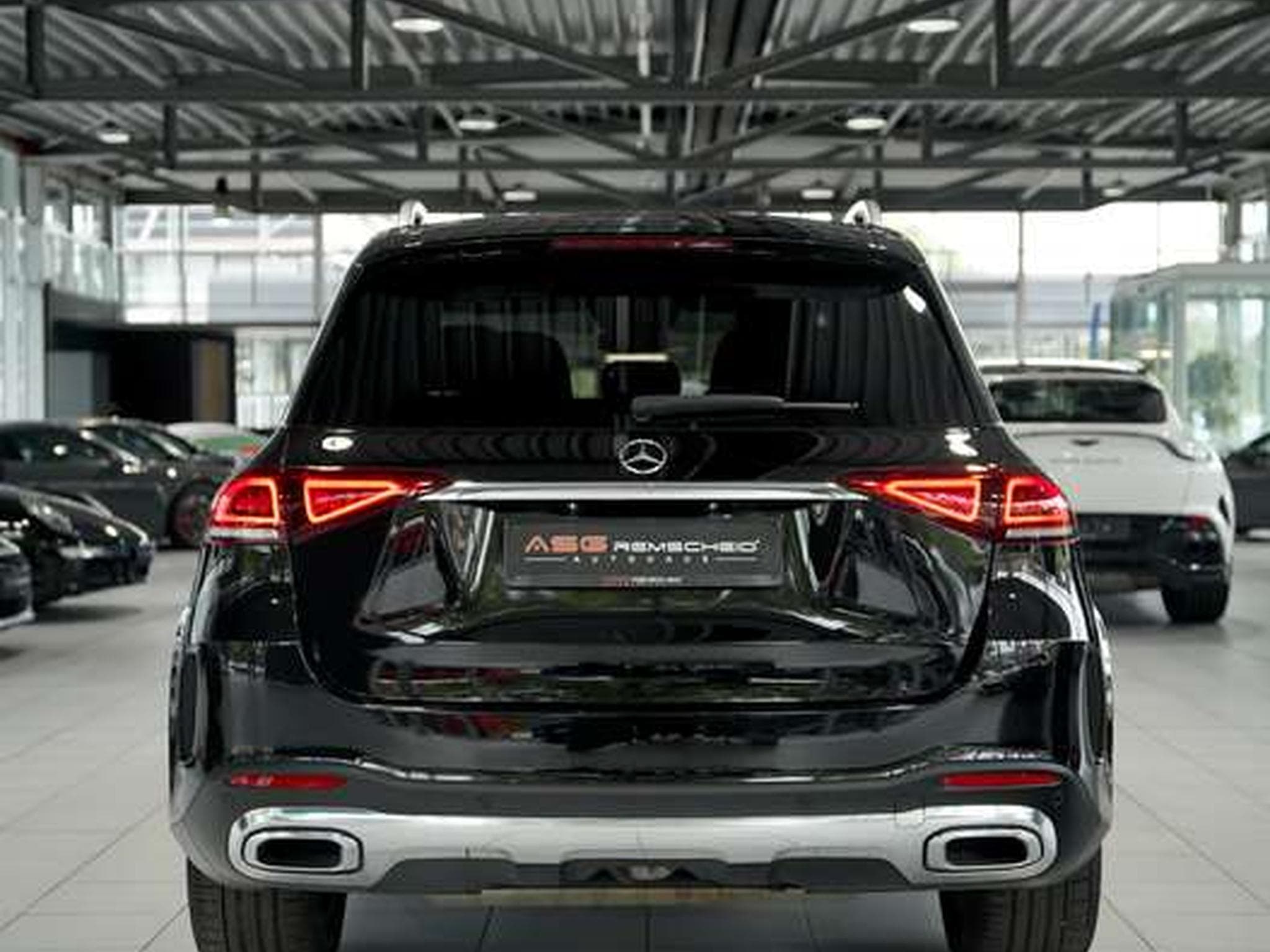 Mercedes GLE 450 4M AMG Line *2.H *7-Sitze*Pano*AHK*Leder (2020) - Photo 9