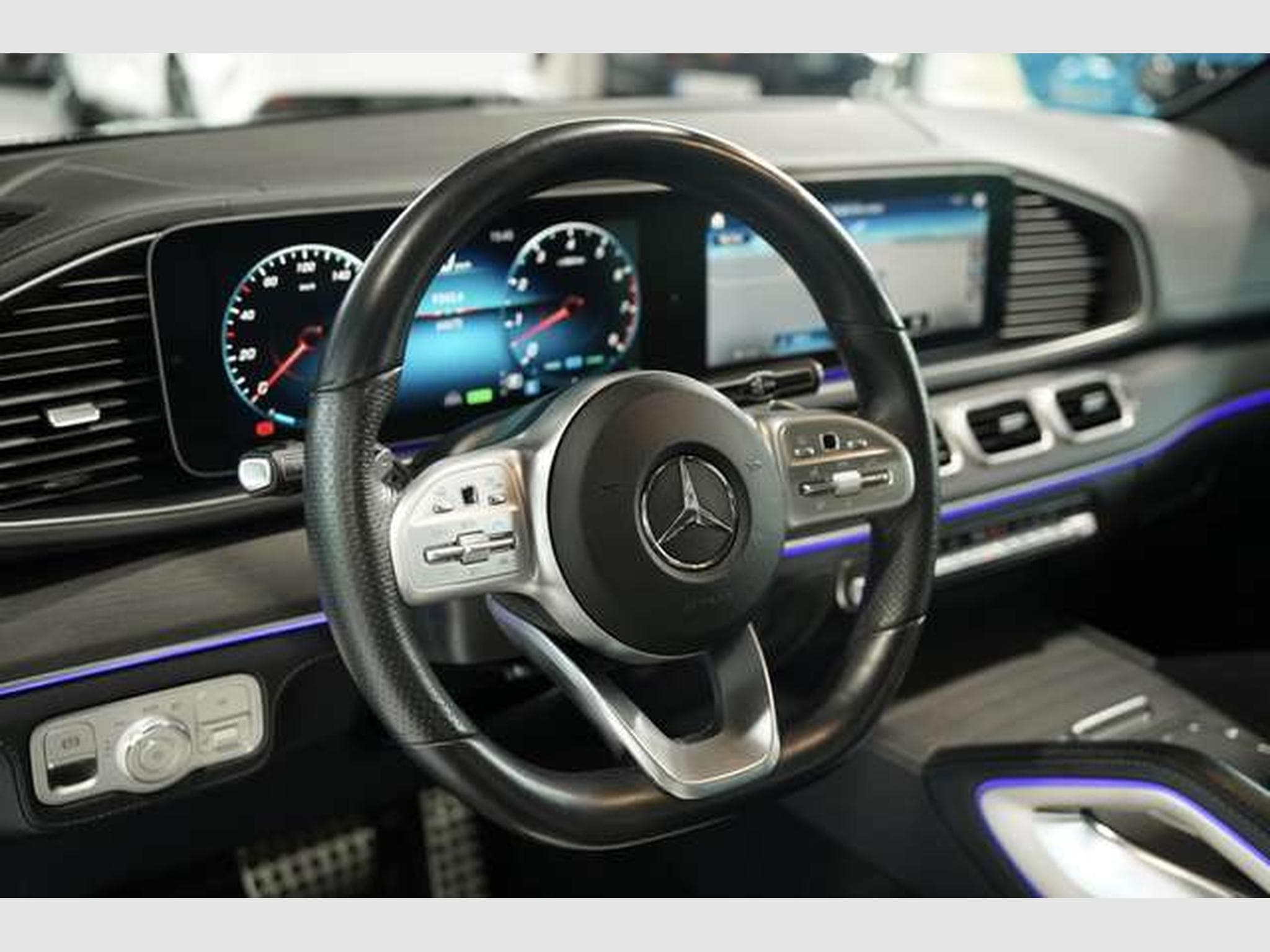Mercedes GLE 450 4M AMG Line *2.H *7-Sitze*Pano*AHK*Leder (2020) - Photo 30