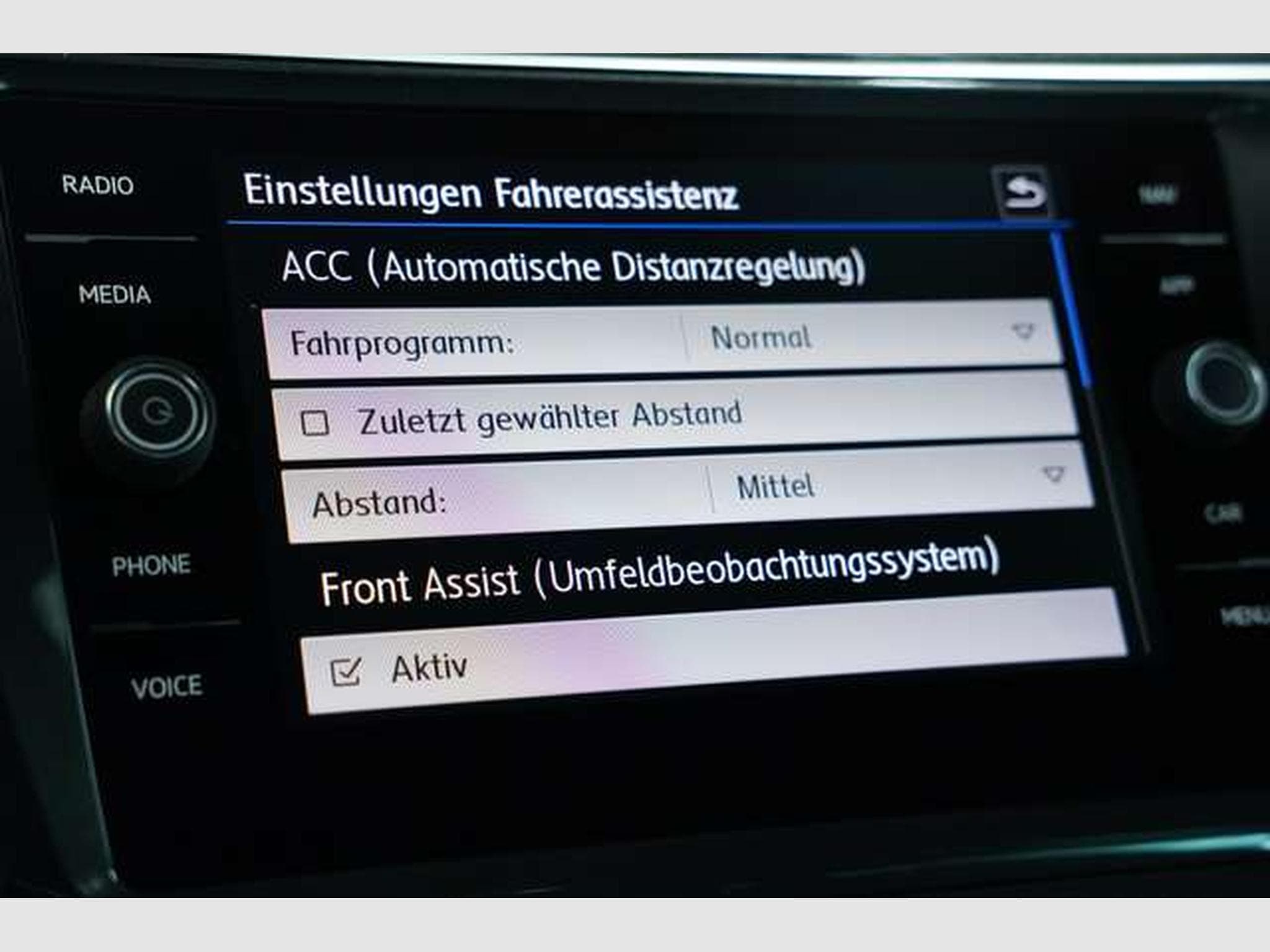 VW Tiguan 2.0TDI DSG *R Line *1.Hand*AHK *MwSt *20 (2018) - Photo 26