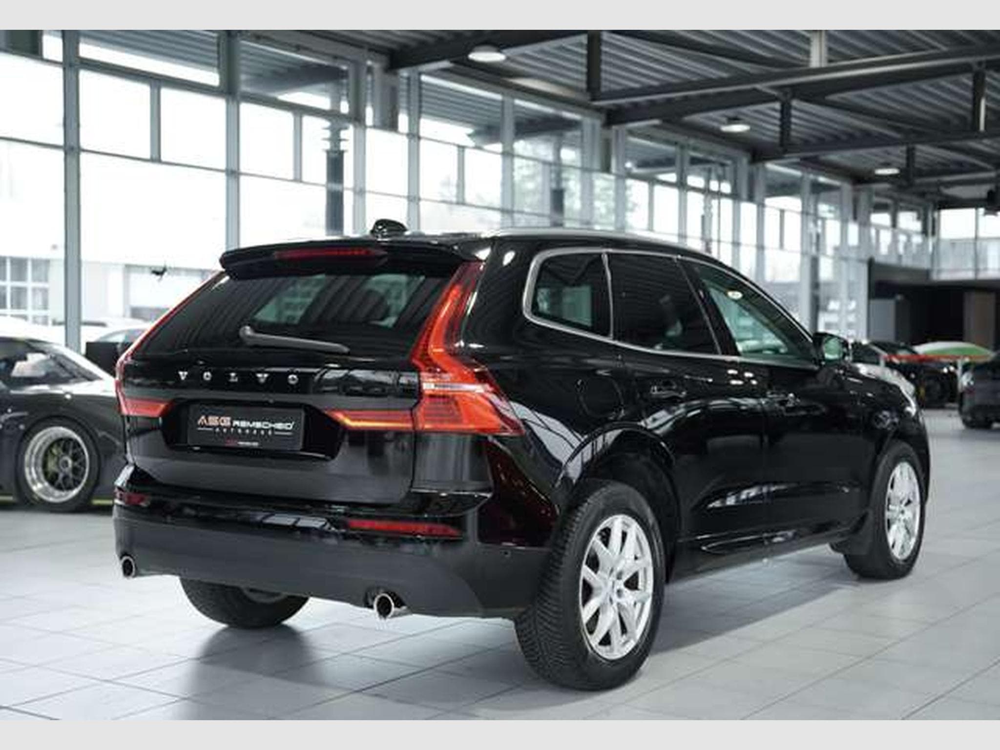 Volvo XC60 Momentum 2WD *H-UP *Kamera *Digital *Navi (2018) - Photo 7