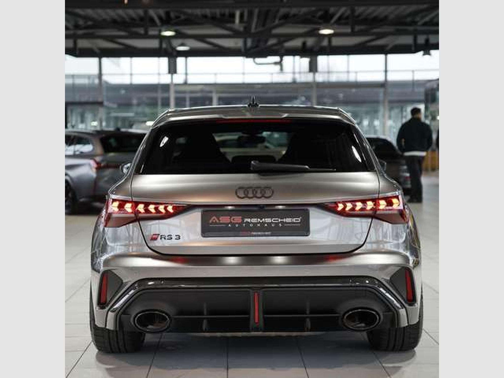 Audi RS3 q. Sportback 1.HD*Schale*S-AGA*Carbon*YIDO (2024) - Photo 11