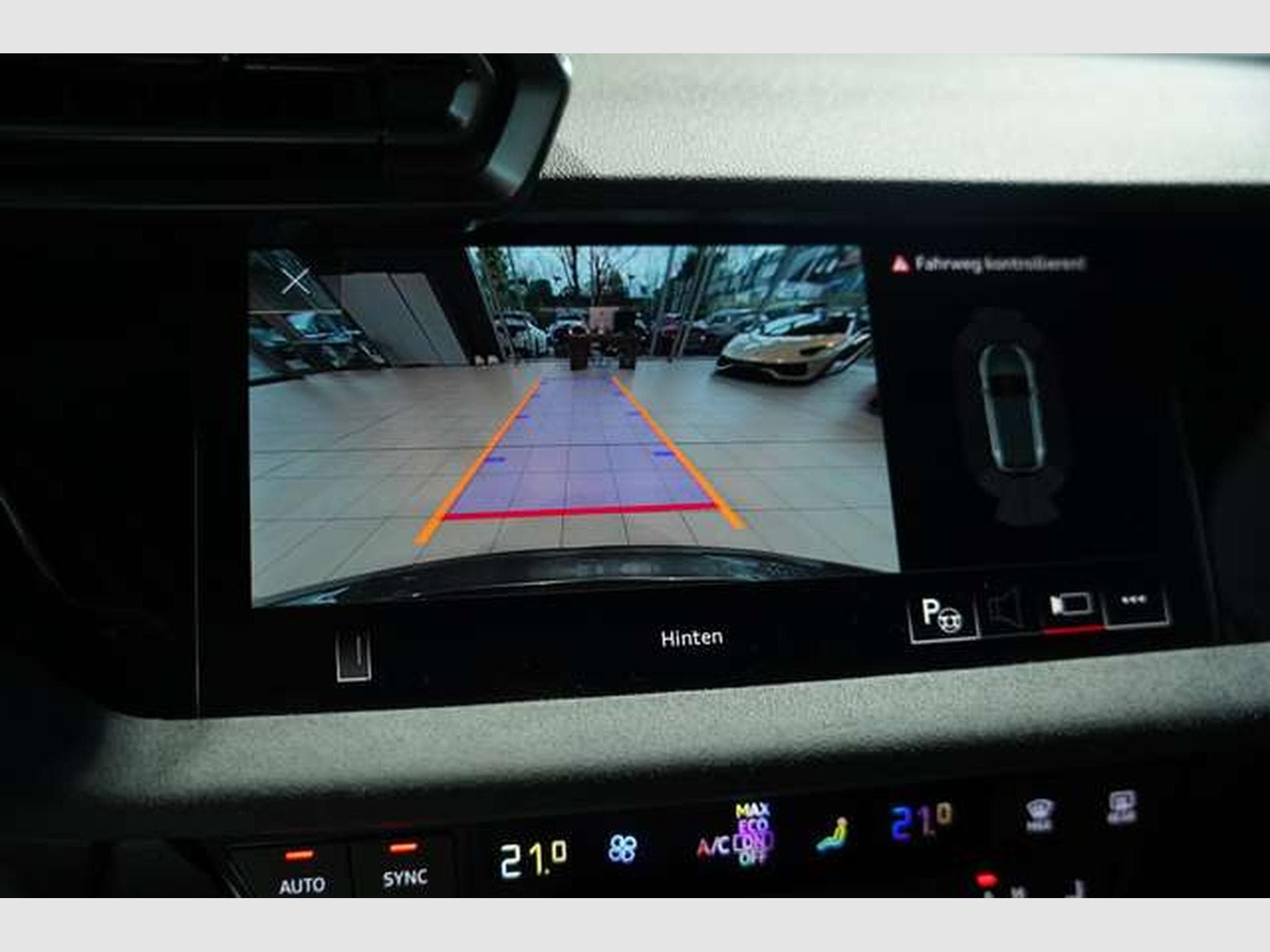 Audi RS3 q. Sportback 1.HD*Schale*S-AGA*Carbon*YIDO (2024) - Photo 19