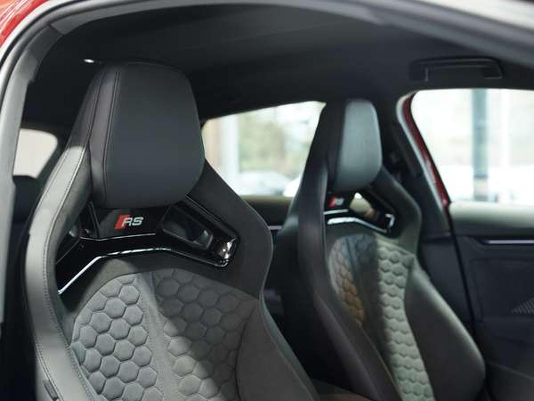 Audi RS3 q. Sportback 1.HD*Schale*S-AGA*Carbon*YIDO (2024) - Photo 22