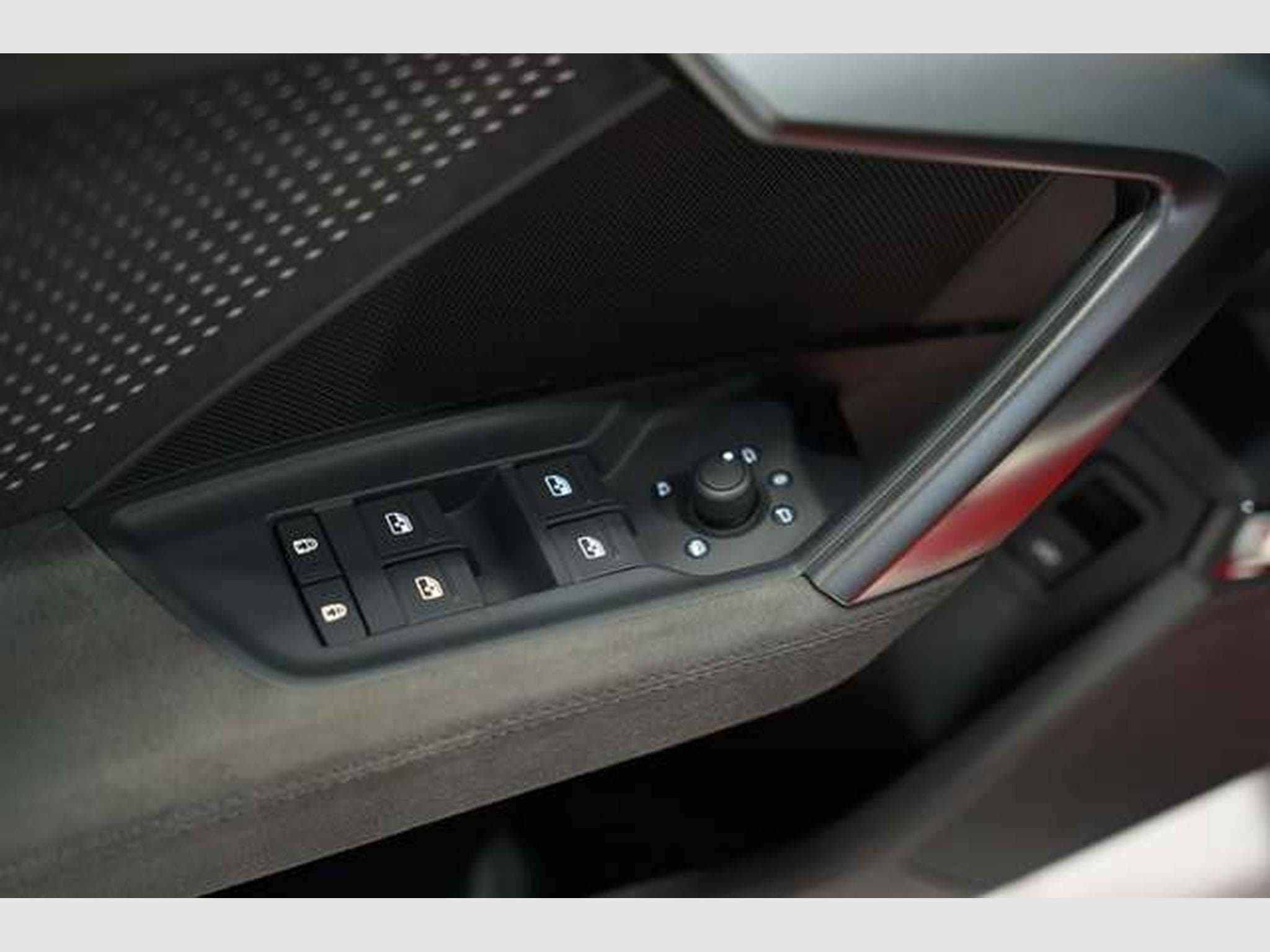 Audi RS3 q. Sportback 1.HD*Schale*S-AGA*Carbon*YIDO (2024) - Photo 35