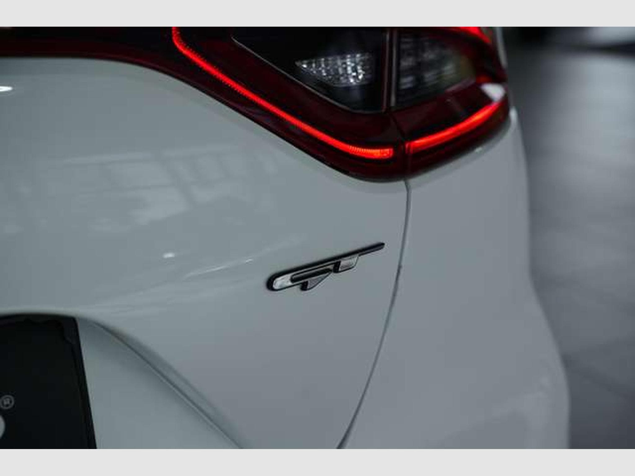 Kia Stinger GT 4WD *1.Hand *Pano *H&K *Memory *H-UP (2019) - Photo 17