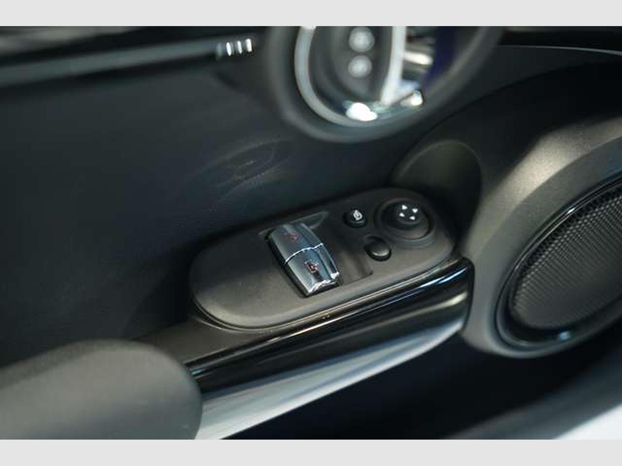 MINI Cooper Classic Trim *1.HD *Pano *Nappa *ACC (2024) - Photo 28