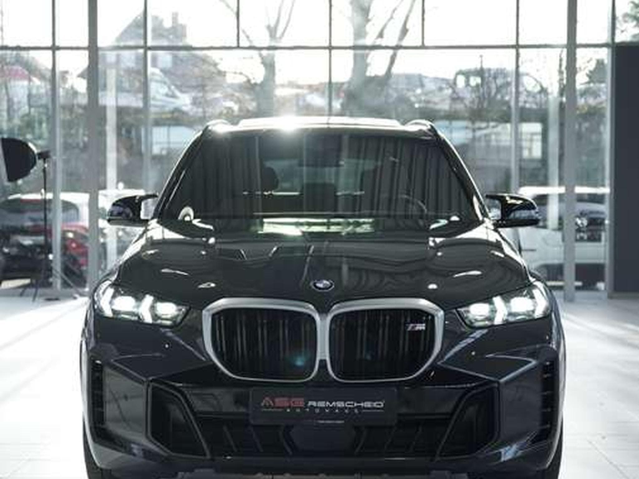 BMW X5M i xD *1.H *22 *ACC*Sky Lounge*H-UP*AHK (2024) - Photo 4