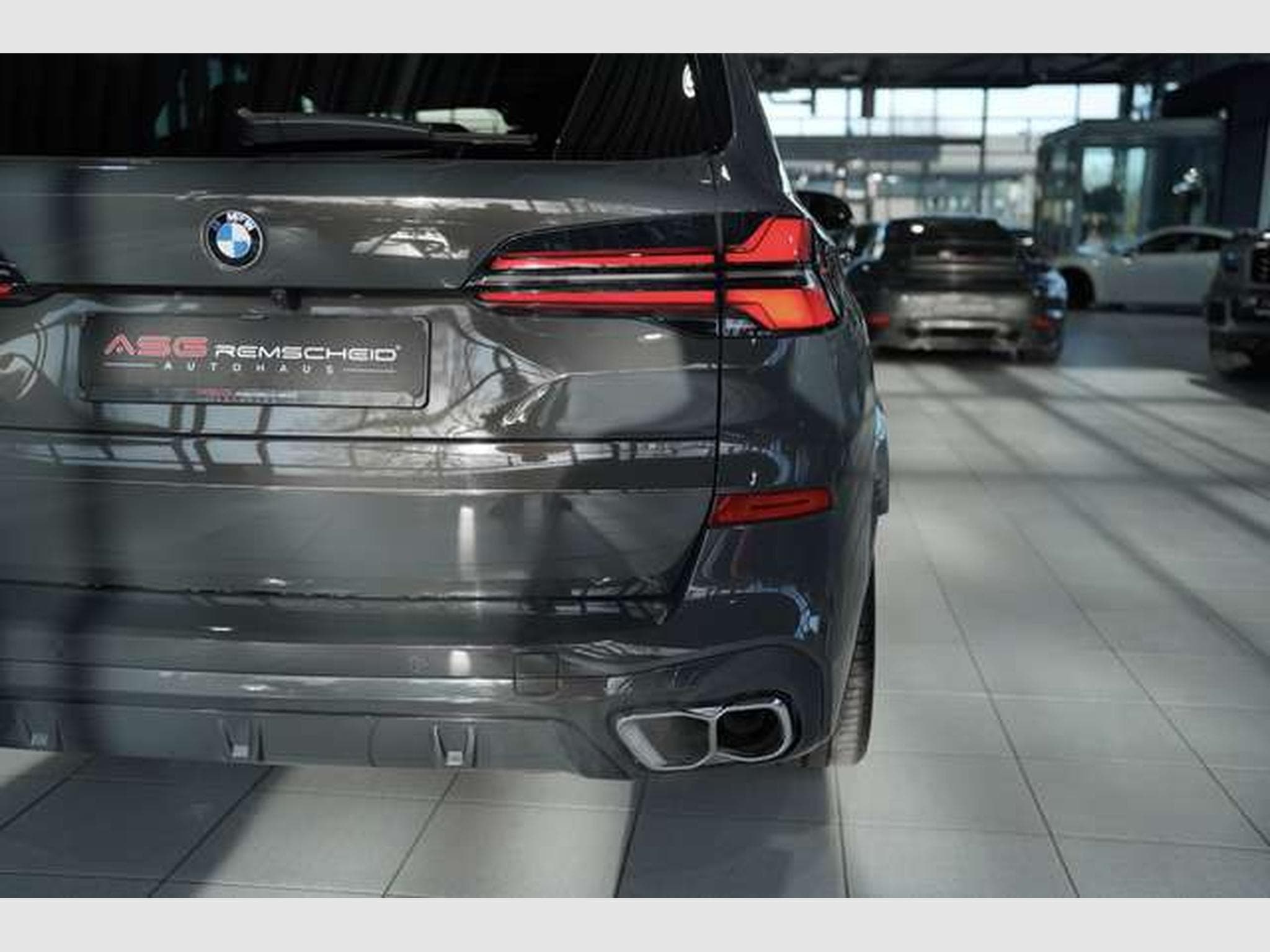 BMW X5M i xD *1.H *22 *ACC*Sky Lounge*H-UP*AHK (2024) - Photo 13
