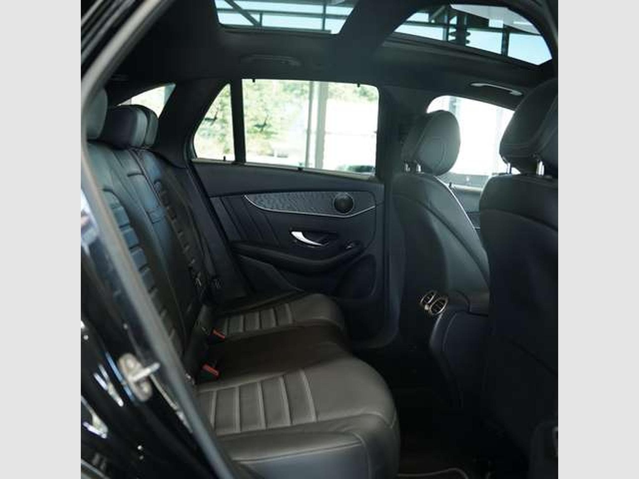 Mercedes GLC 200 4M AMG Line *2H *20 *Digital*Pano*Night (2019) - Photo 22