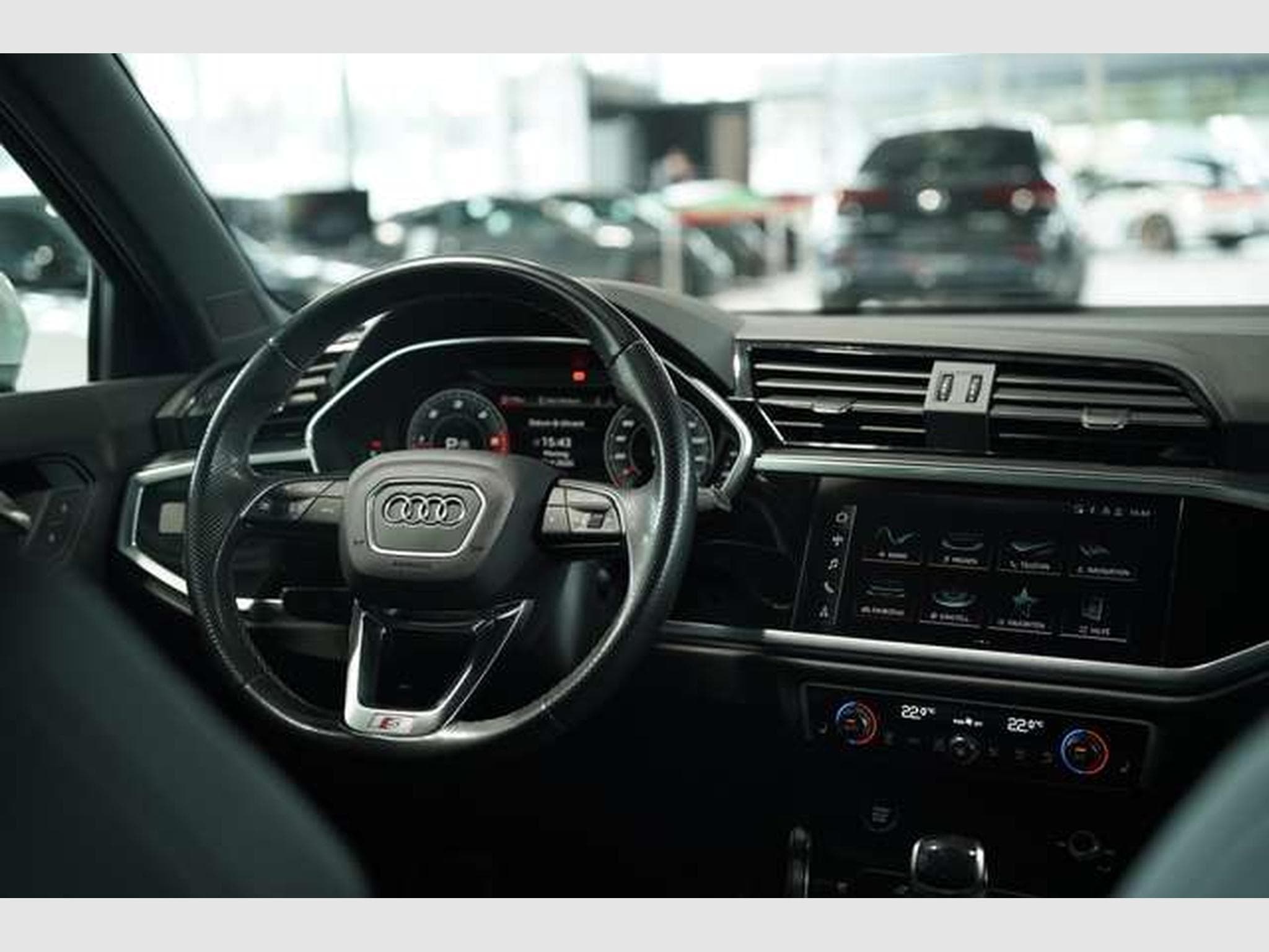 Audi Q3 40 TDI q. S line *1.HD *Virtual *Memory *AHK (2022) - Photo 47