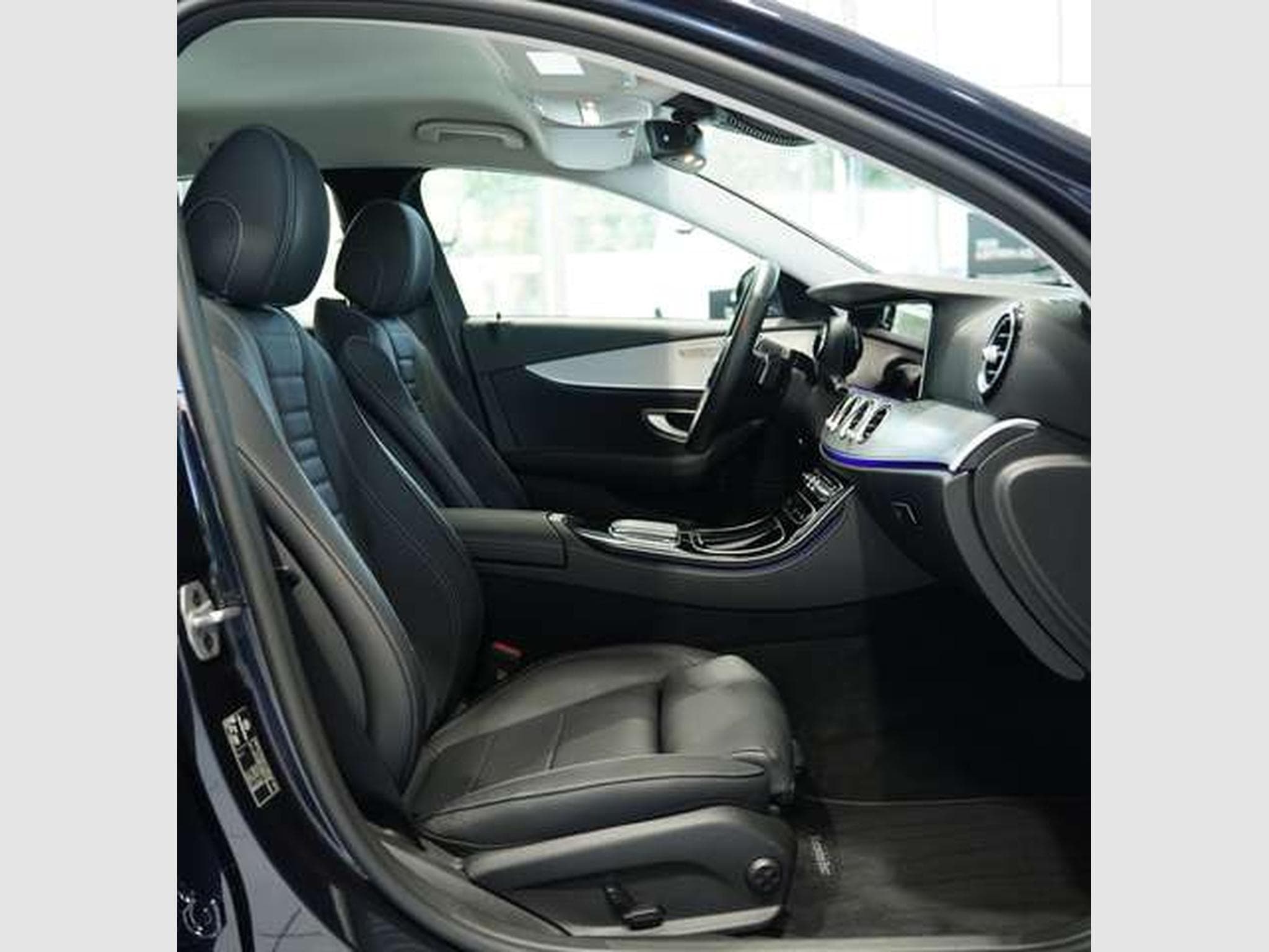 Mercedes E 220 d T Avantgarde *1.Hand *MwSt.*AHK*Business (2023) - Photo 11