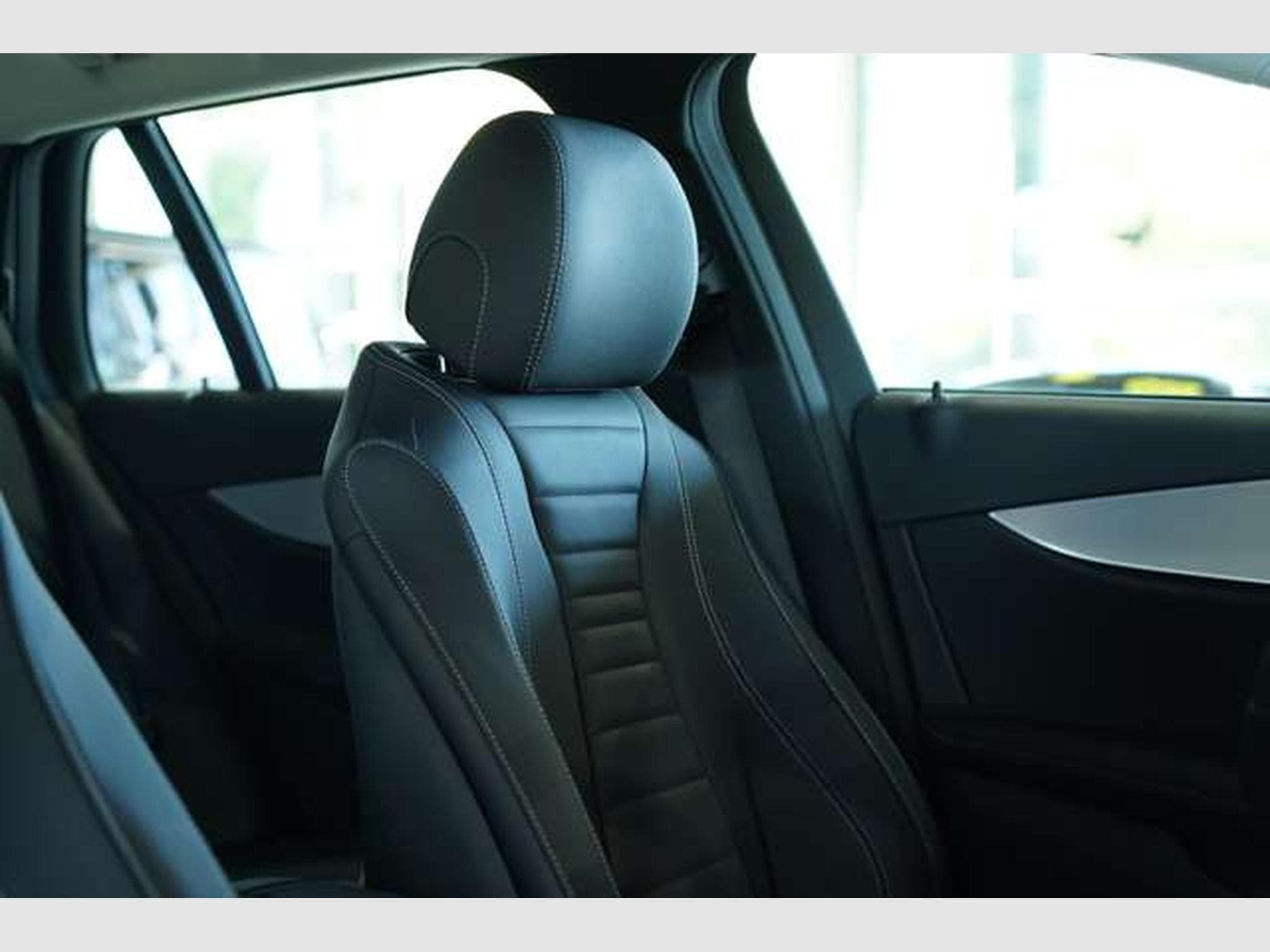 Mercedes E 220 d T Avantgarde *1.Hand *MwSt.*AHK*Business (2023) - Photo 17