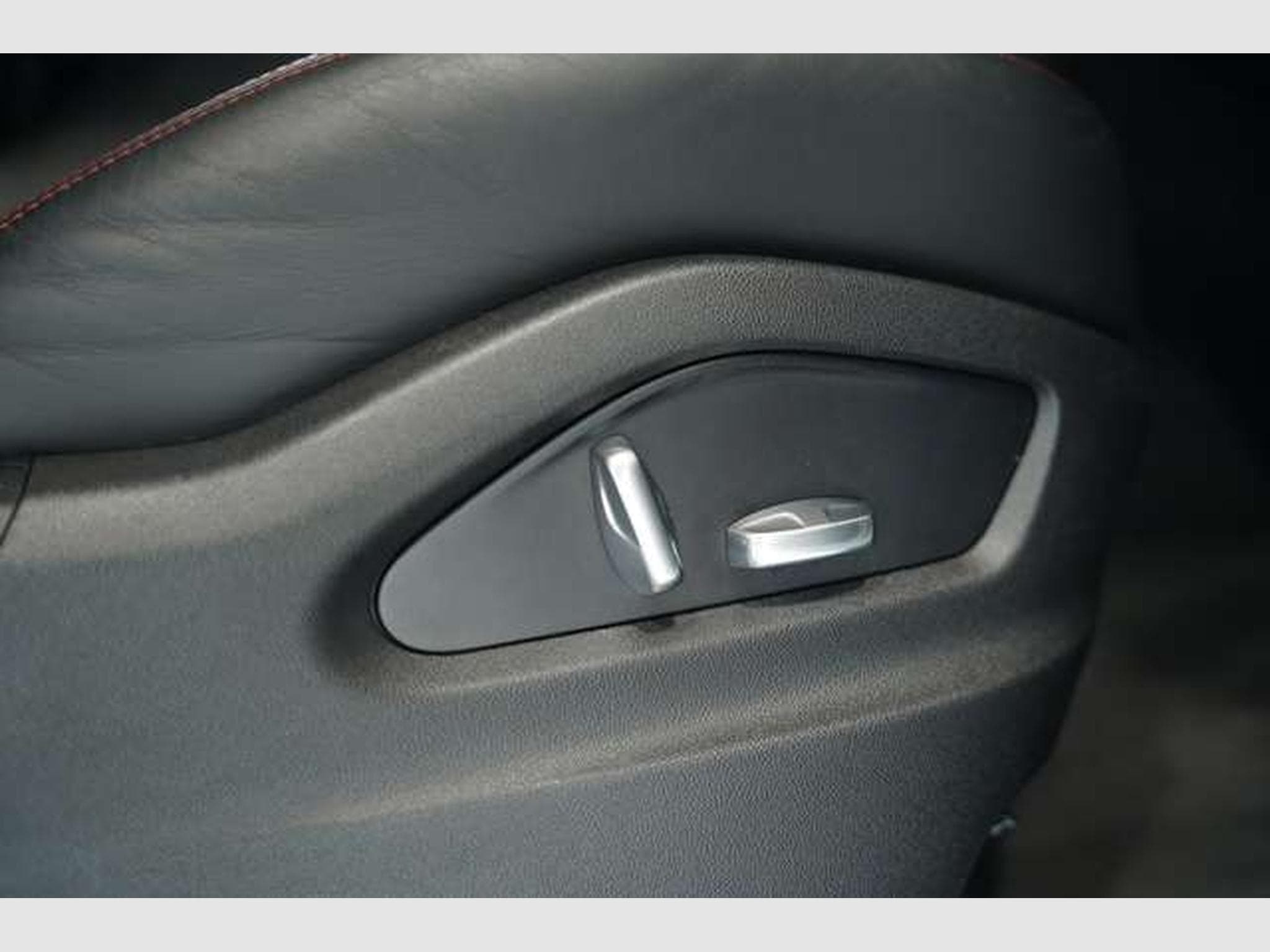 Porsche Cayenne GTS Coupé *22*Carbon*BOSE*S-Chrono*LUFT (2020) - Photo 18