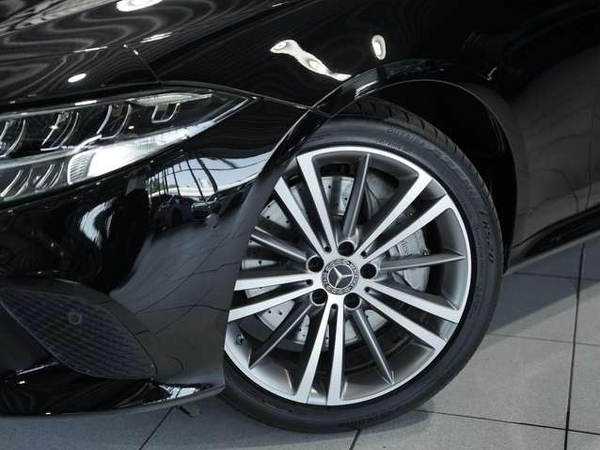 Mercedes CLS 450 4M 2.H *19 *Pano *H-UP *360° *WIDE *ACC (2019) - Photo 3