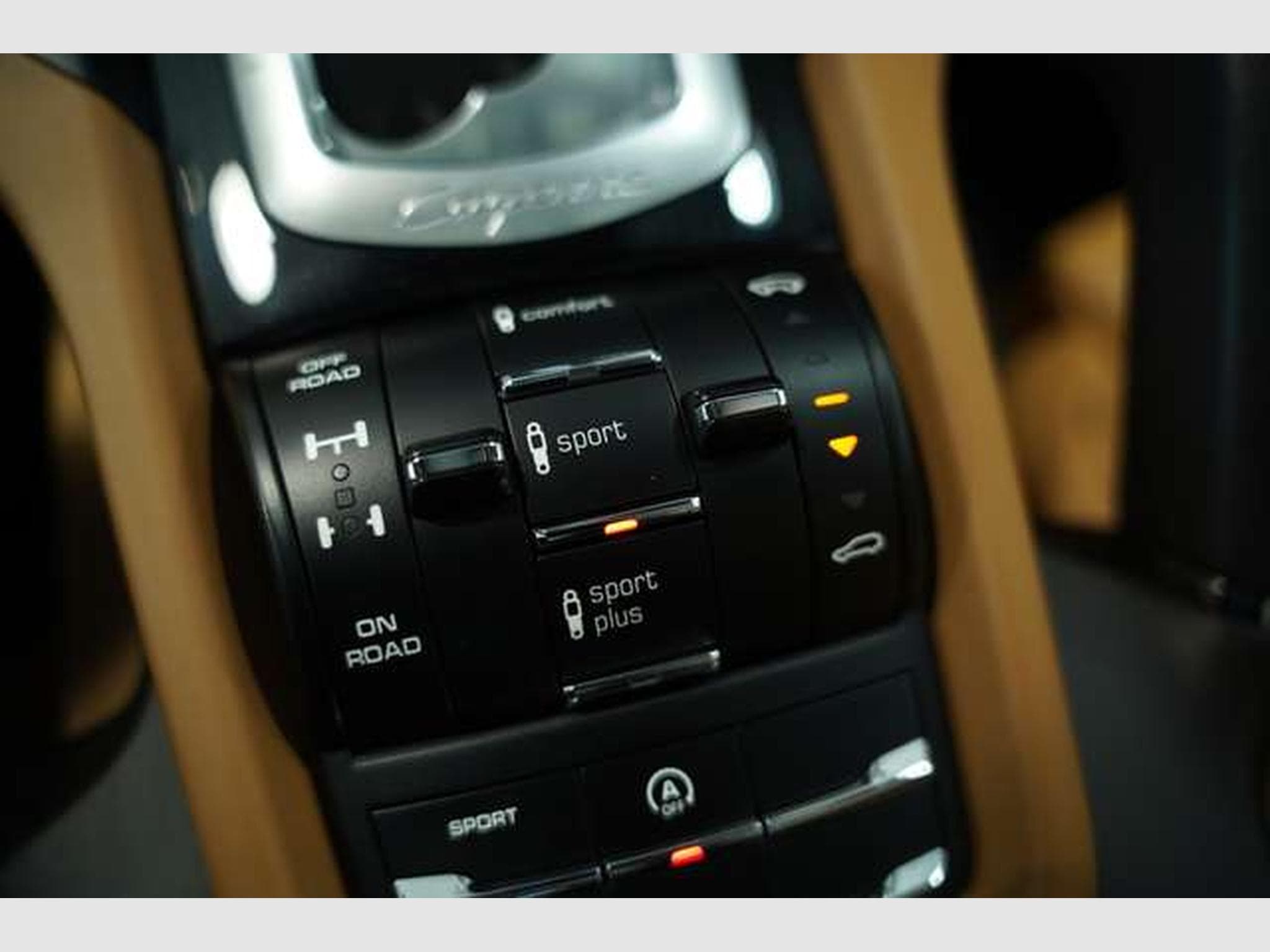 Porsche Cayenne S Diesel Sport Design *21 *Pano *LUFT (2016) - Photo 29