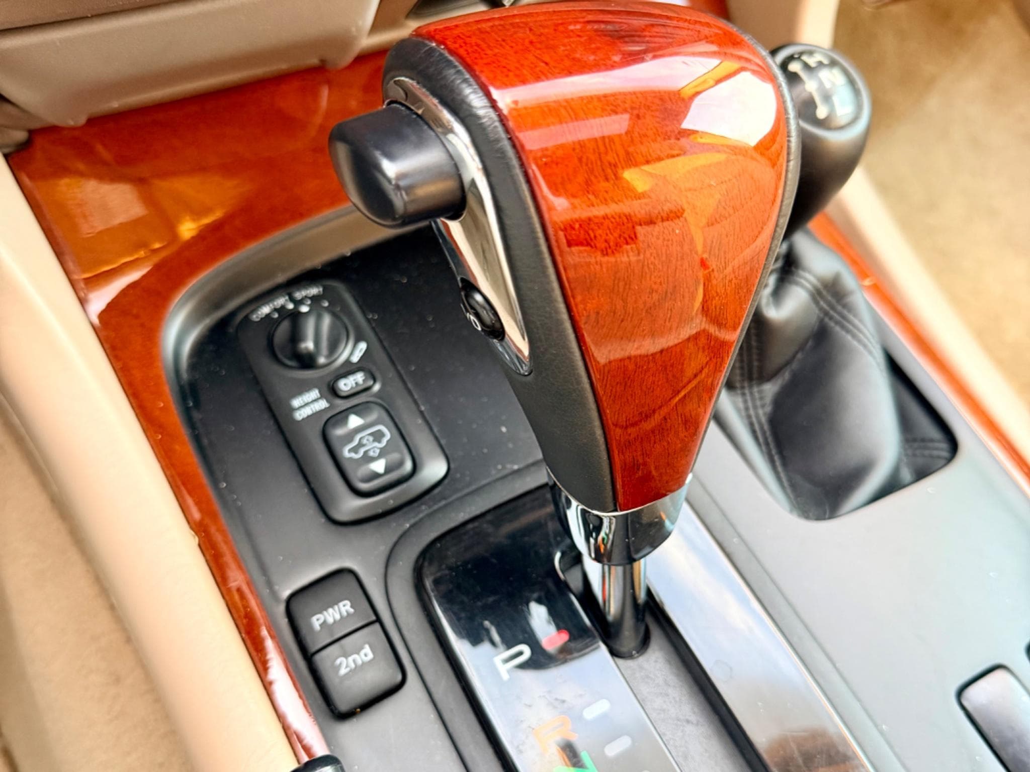 Toyota Land Cruiser LX470 vip (2003) - Photo 5