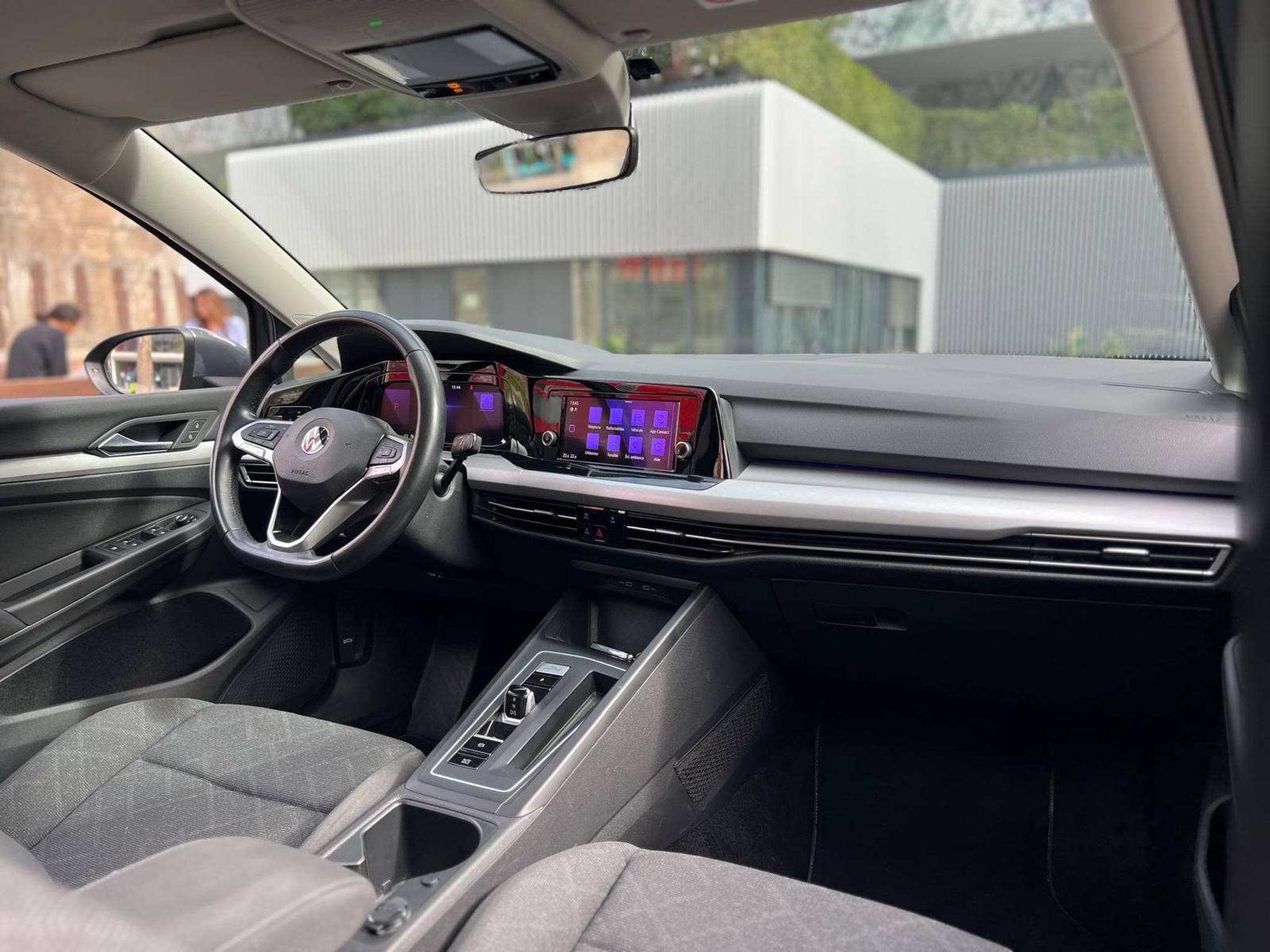 VW Golf VIII Automatique / Diesel / (2020) - Photo 12