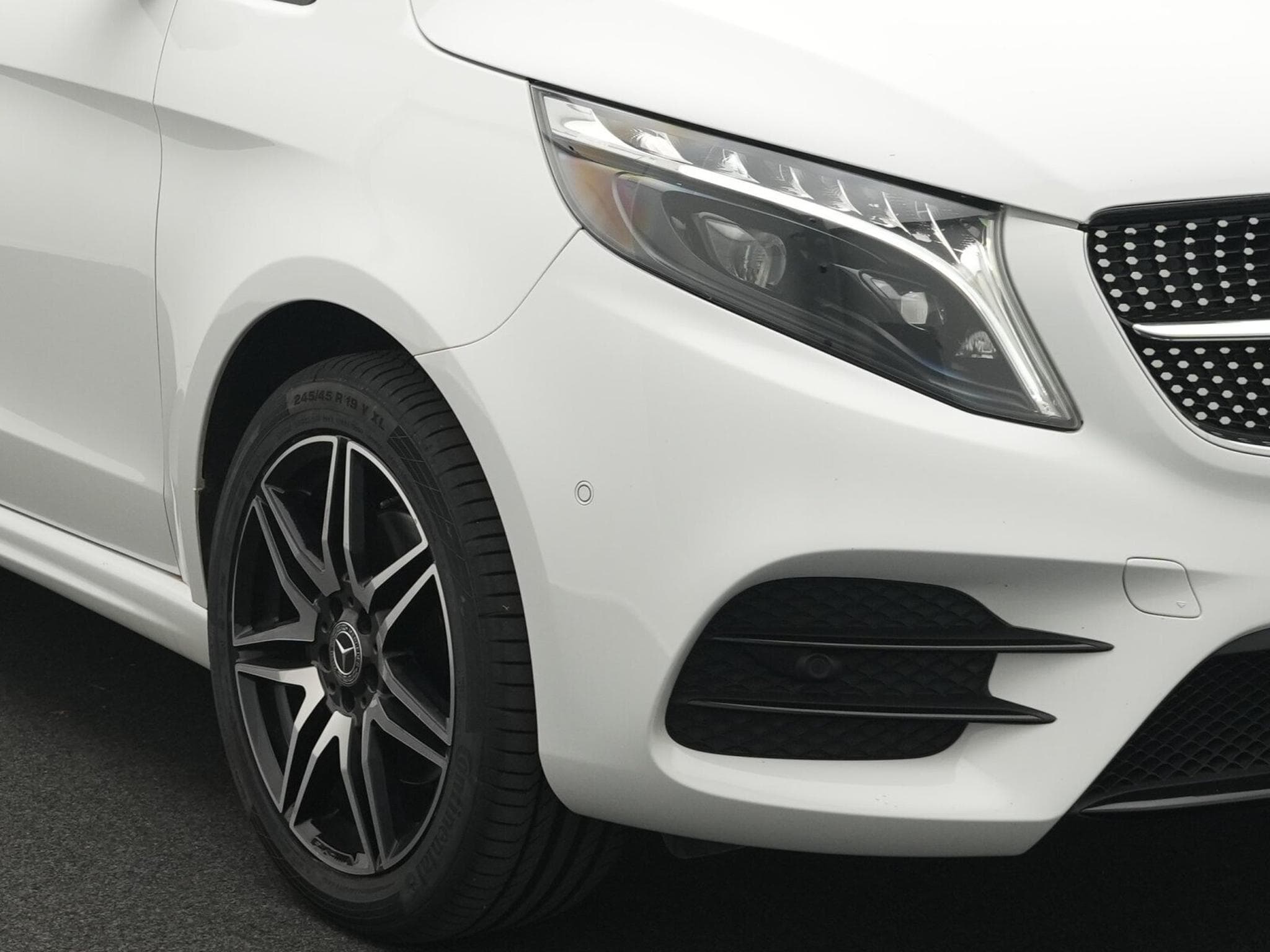 Mercedes V d lang (2023) - Photo 7