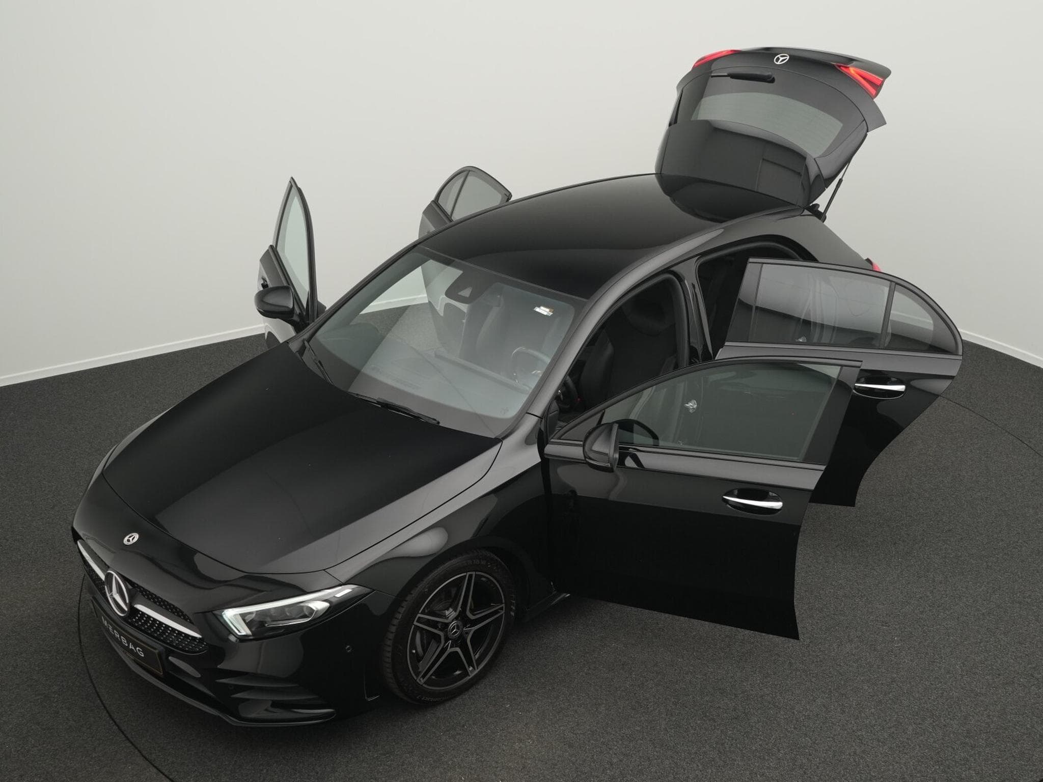 Mercedes A 200 AMG-Line Multi+Kamera+Night+MBUX (2022) - Photo 14