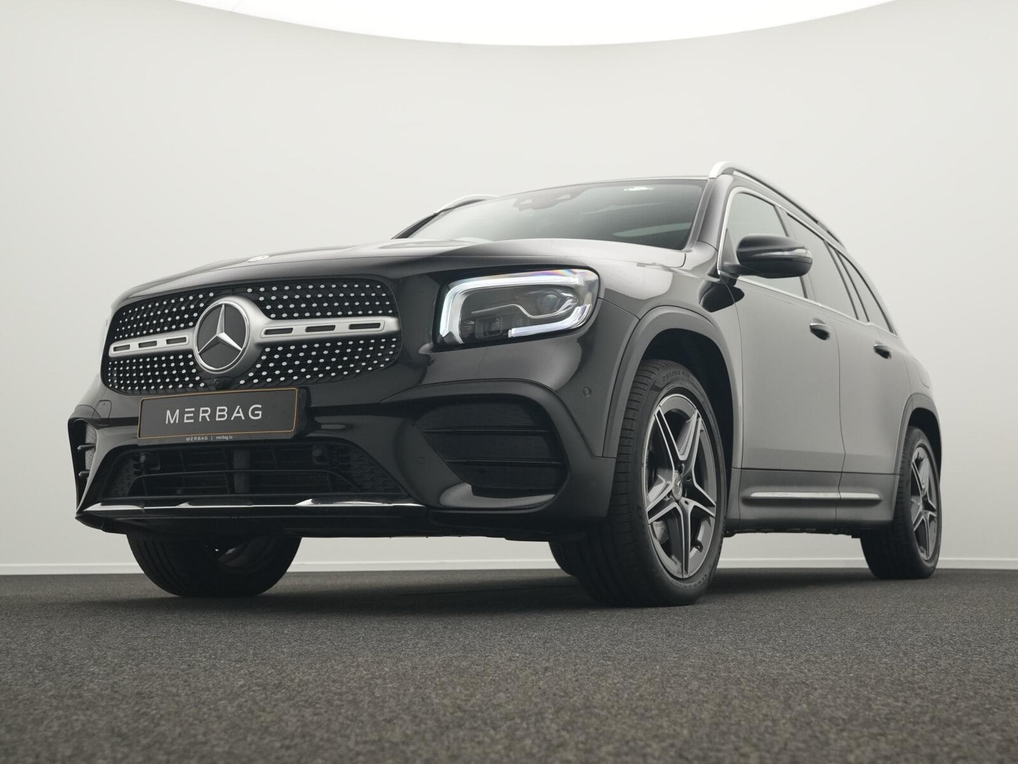 Mercedes GLB 200 AMG-Line Multi+Pano+Memo+Kamera (2021) - Photo 10
