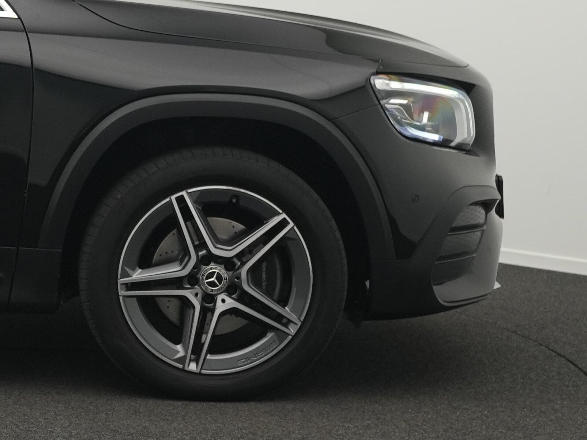Mercedes GLB 200 AMG-Line Multi+Pano+Memo+Kamera (2021) - Photo 8