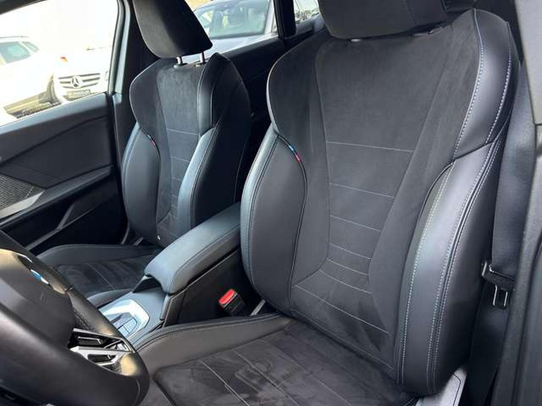 BMW 220 220I 1.5 170 M SPORT (2025) - Foto 14