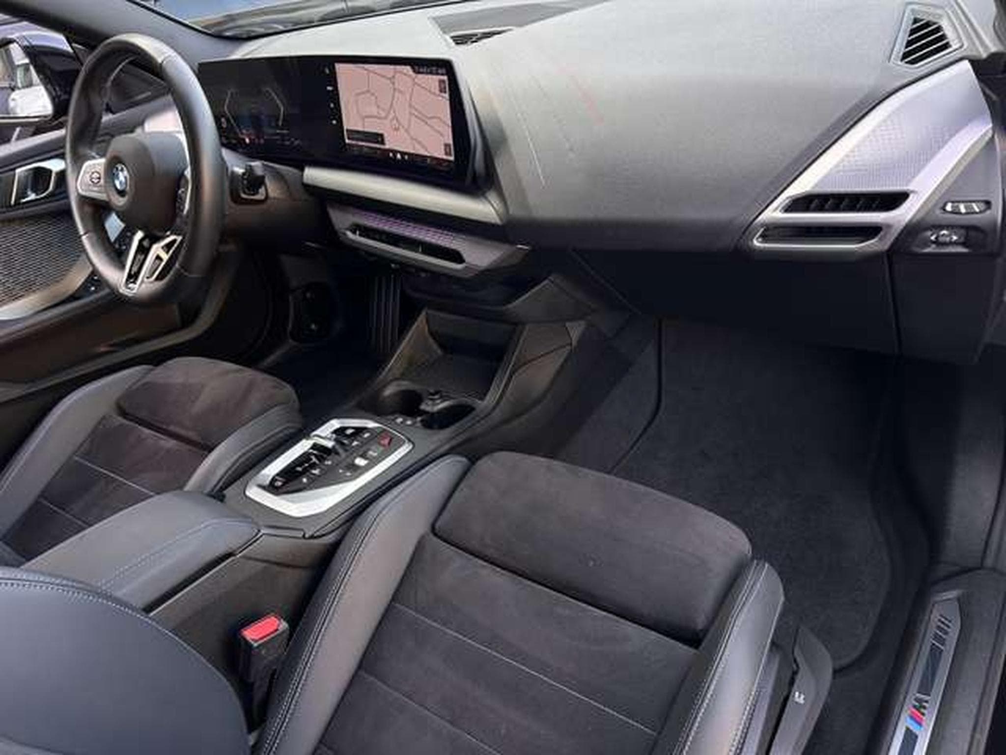 BMW 220 220I 1.5 170 M SPORT (2025) - Foto 15