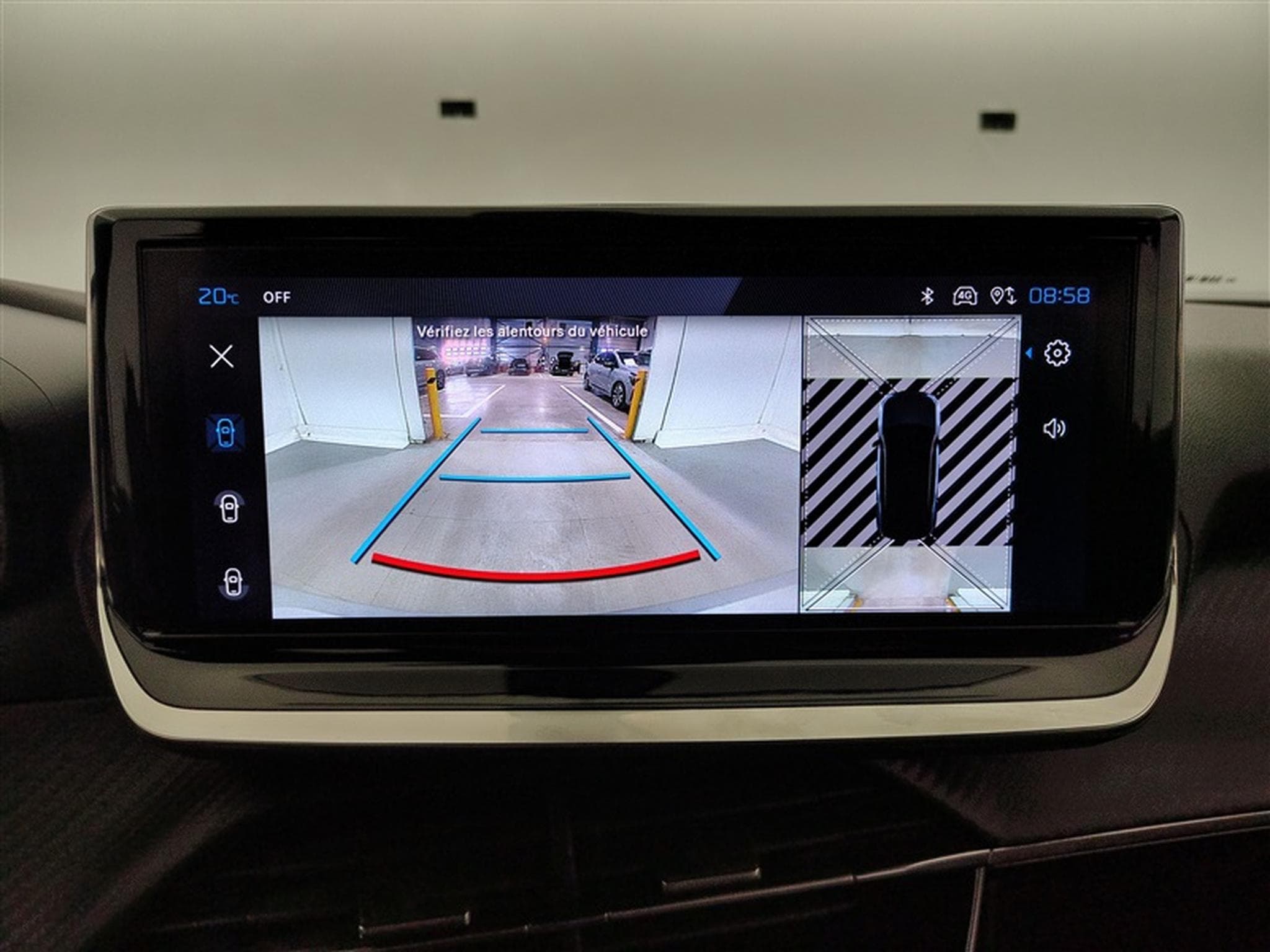 Peugeot 2008 1.2 PureTech 130Cv EAT8 Allure Pack NAVI / FULL LED / CAMERA (2024) - Photo 18