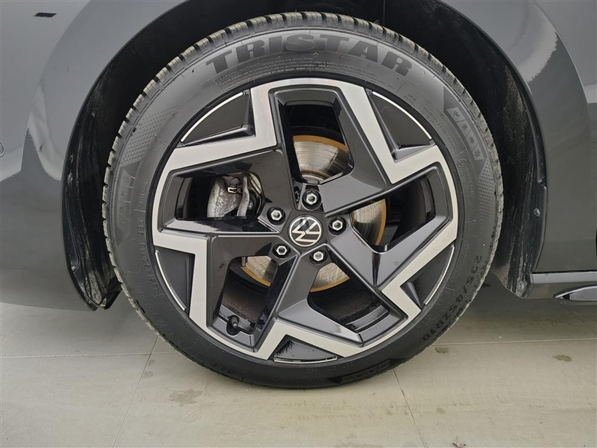 VW Passat 2.0 TDi 150cv DSG R-Line NAVI / FULL LED / CAMERA / JA 18" (2025) - Photo 6
