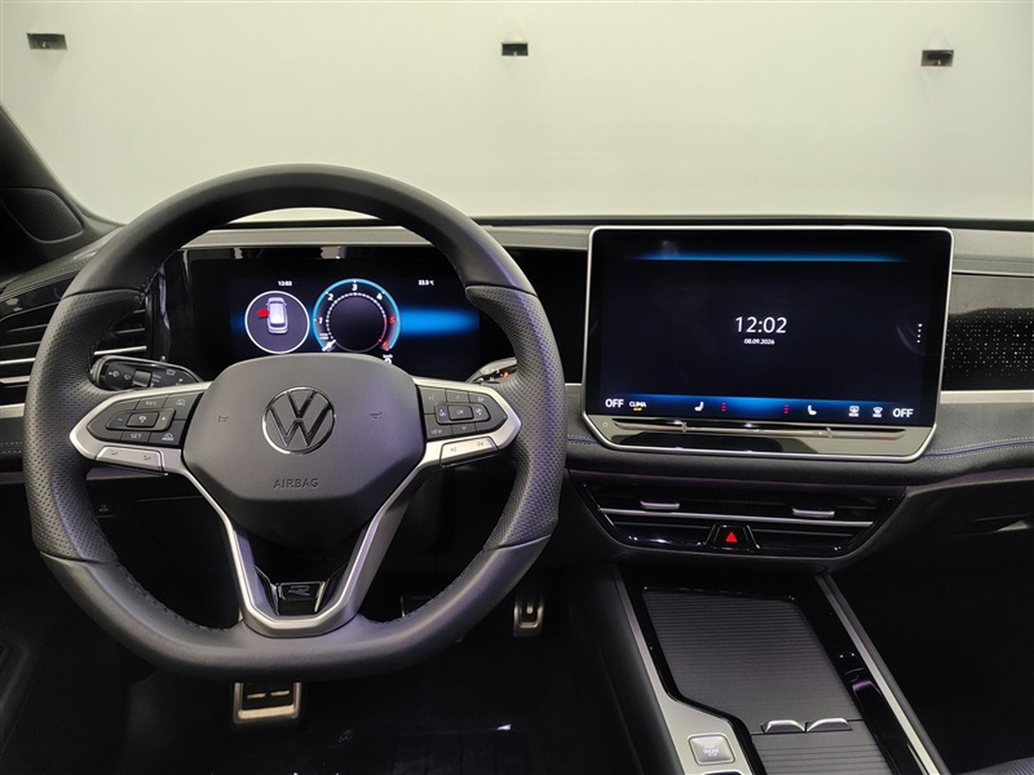 VW Passat 2.0 TDi 150cv DSG R-Line NAVI / FULL LED / CAMERA / JA 18" (2025) - Photo 9