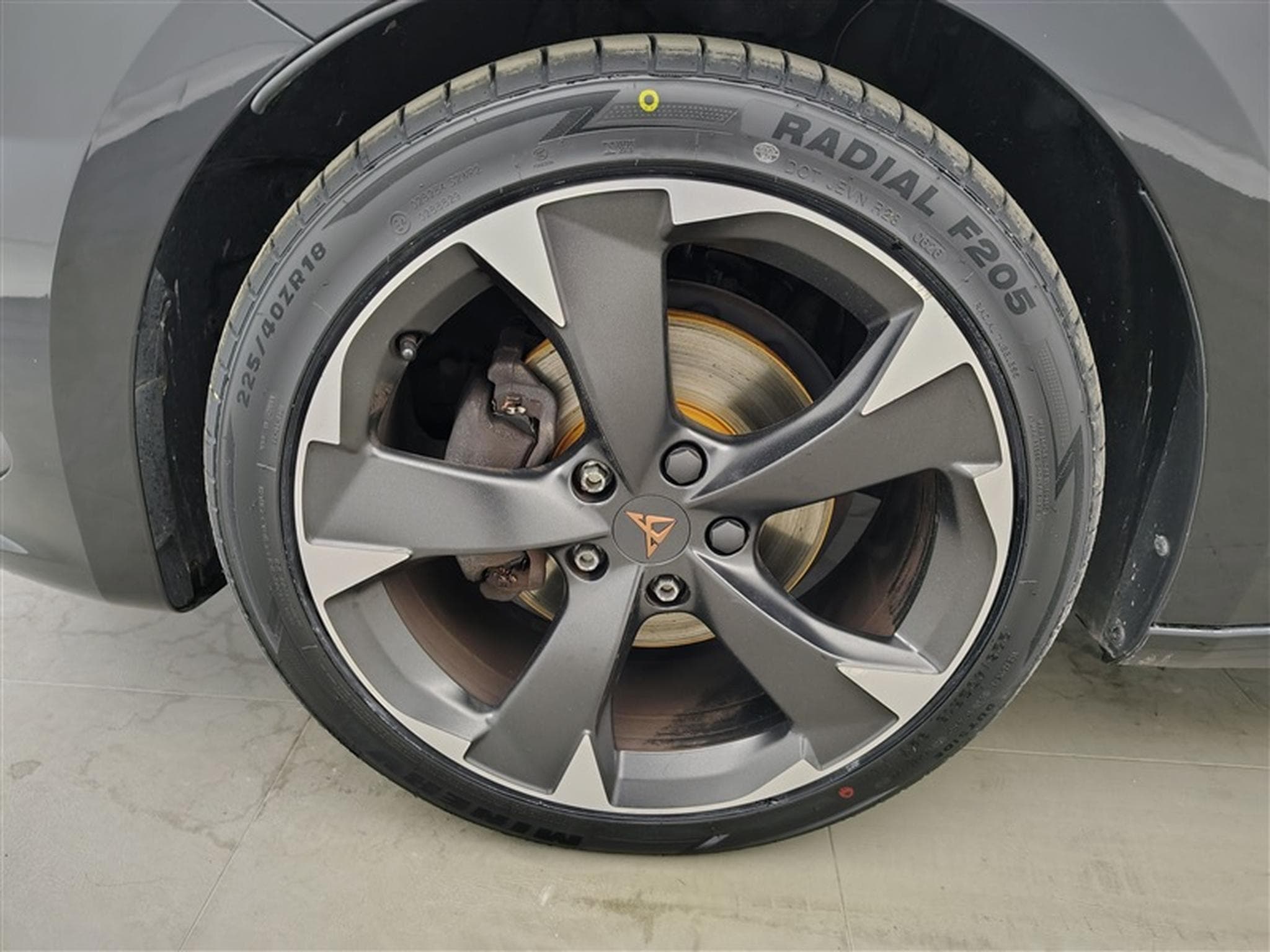 Cupra Leon 1.5 TSI 150cv S-CUIR / CARPLAY / FULL LED / ALU18" (2023) - Photo 6