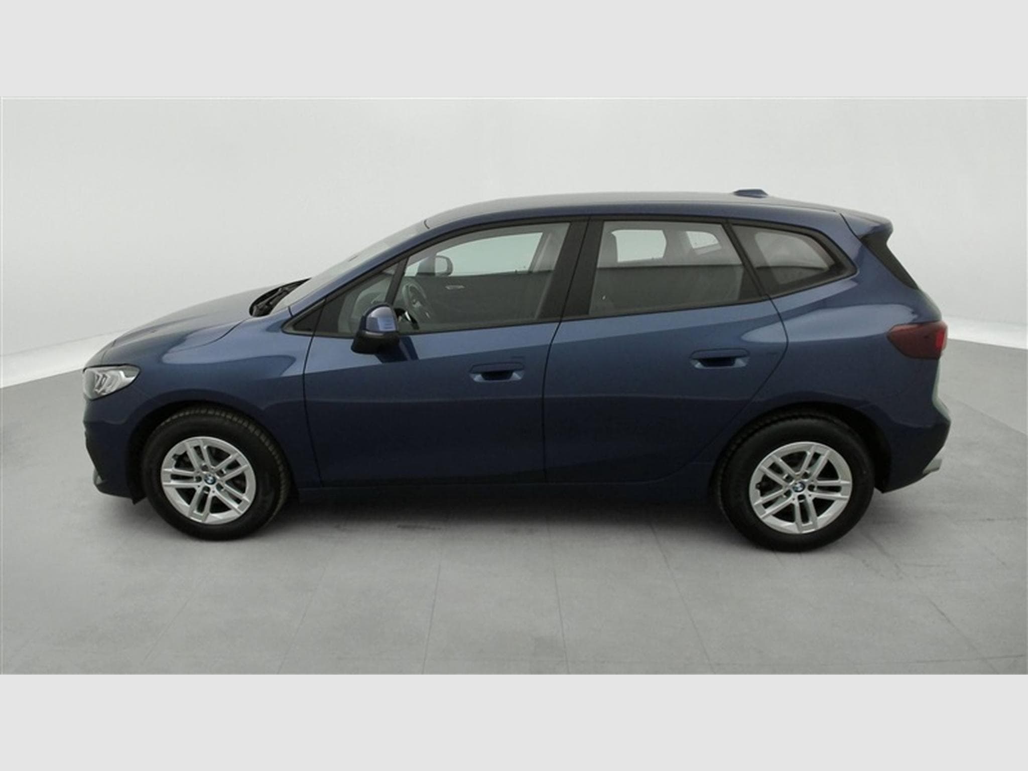 BMW 218 iA Active Tourer Navi / Led / PDC + Caméra (2023) - Foto 3