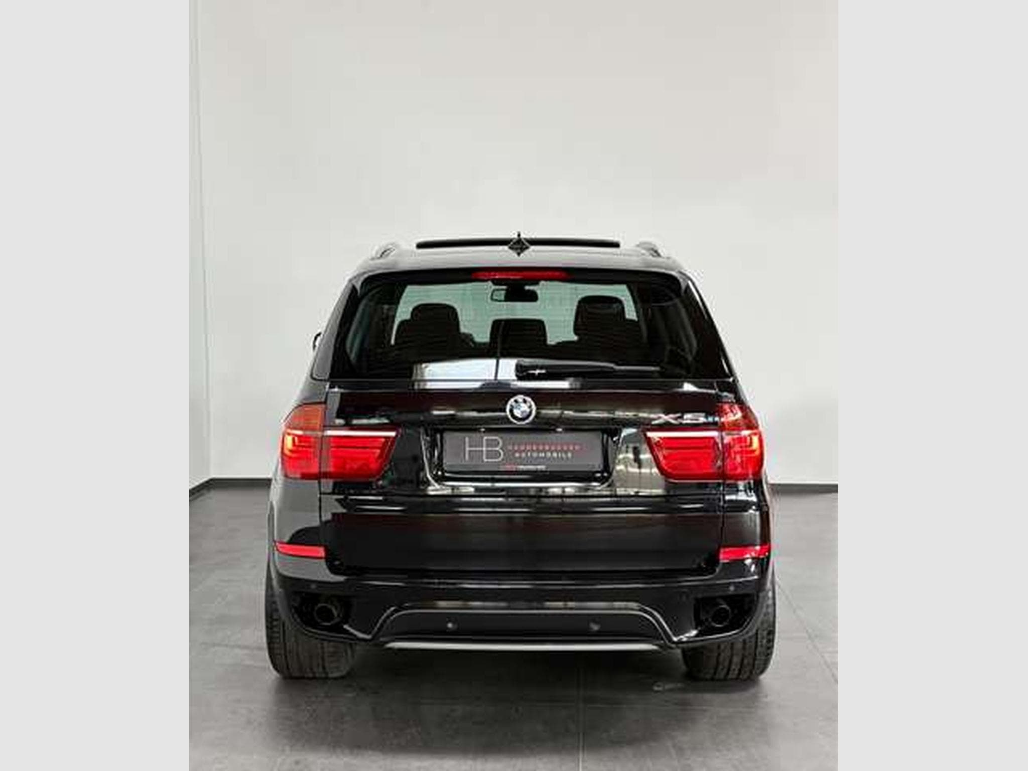 BMW X5 xDrive 30 d *3.HD *Pano *AHK *Navi *SHZ (2011) - Photo 6