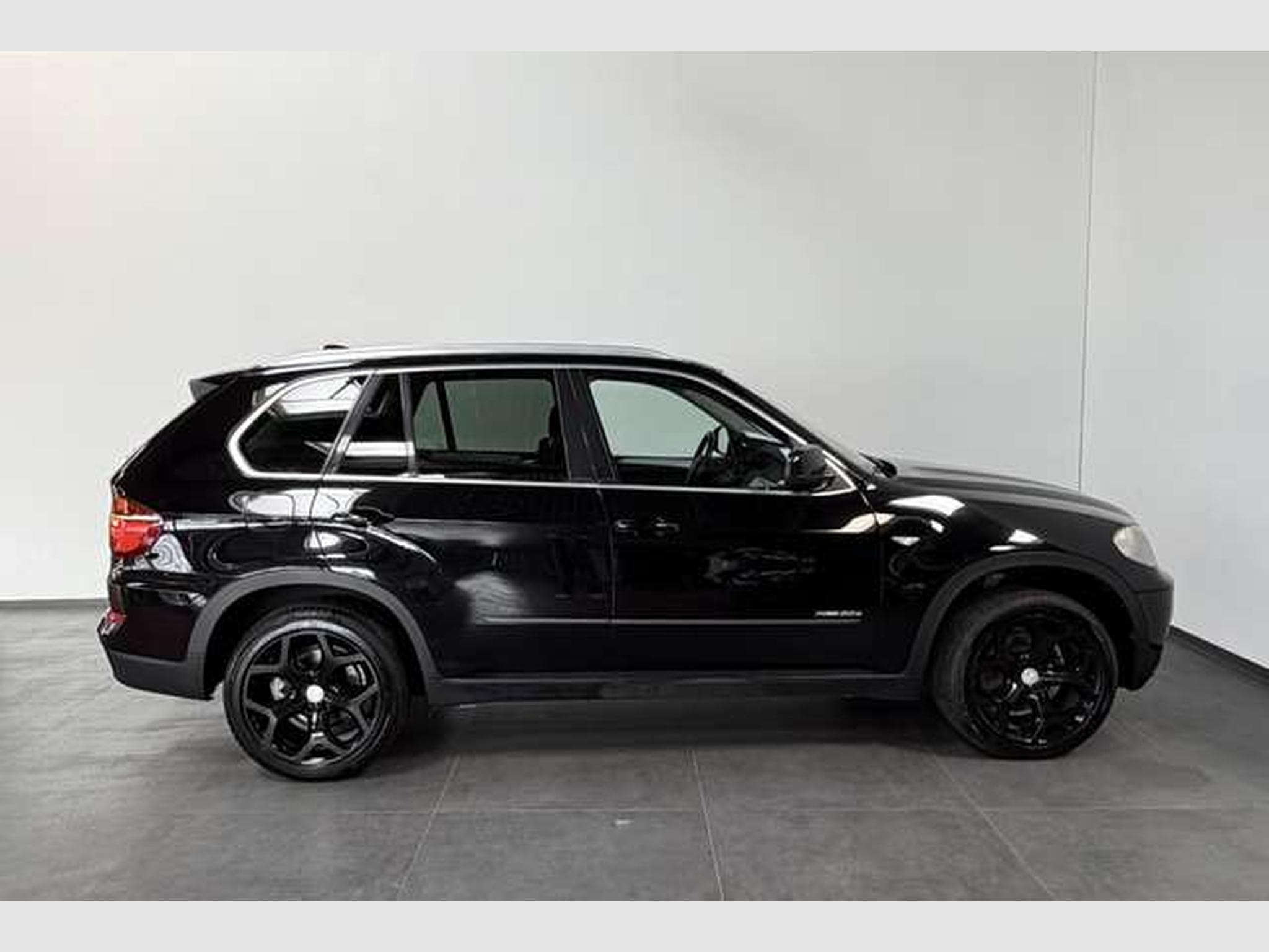 BMW X5 xDrive 30 d *3.HD *Pano *AHK *Navi *SHZ (2011) - Photo 4
