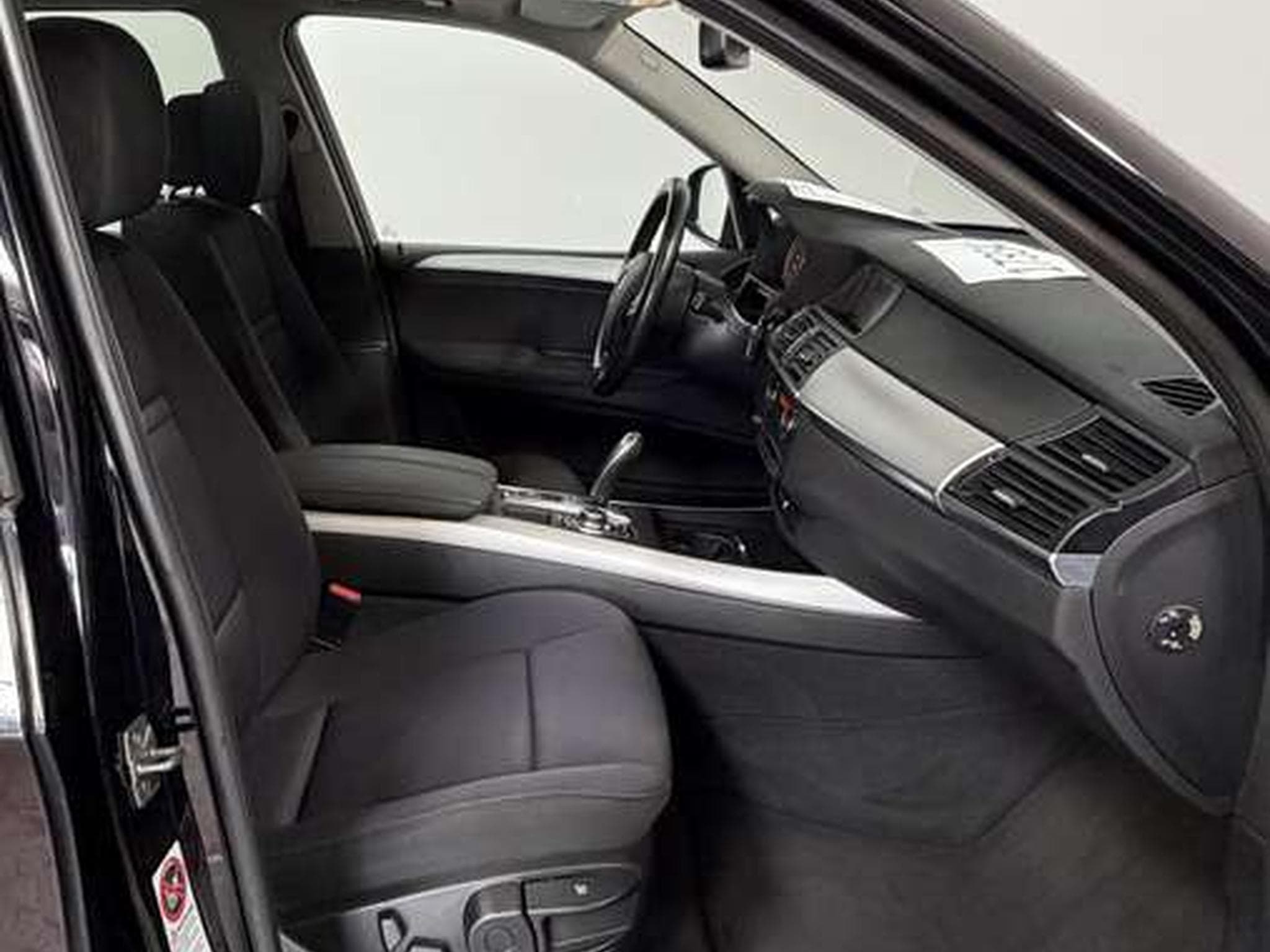 BMW X5 xDrive 30 d *3.HD *Pano *AHK *Navi *SHZ (2011) - Photo 13