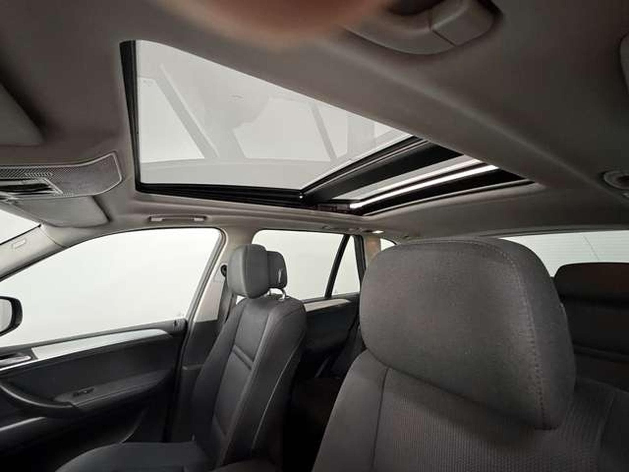 BMW X5 xDrive 30 d *3.HD *Pano *AHK *Navi *SHZ (2011) - Photo 12
