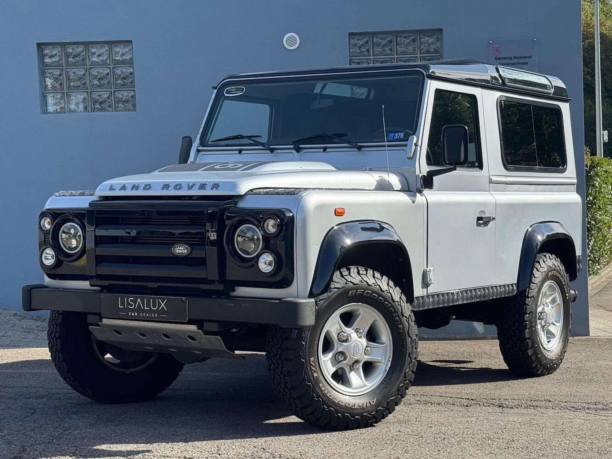 Land-Rover Defender 90 2.4TD4 122 cv 4 places Carnet (2009) - Photo 1