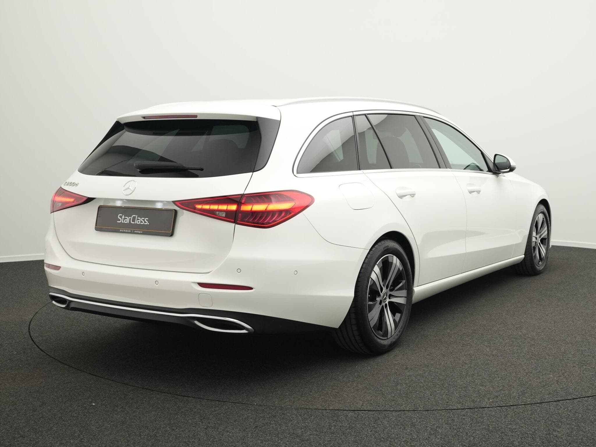 Mercedes C 200 d T Avantgarde LED+Kamera+AHK+EasyPack (2025) - Foto 3