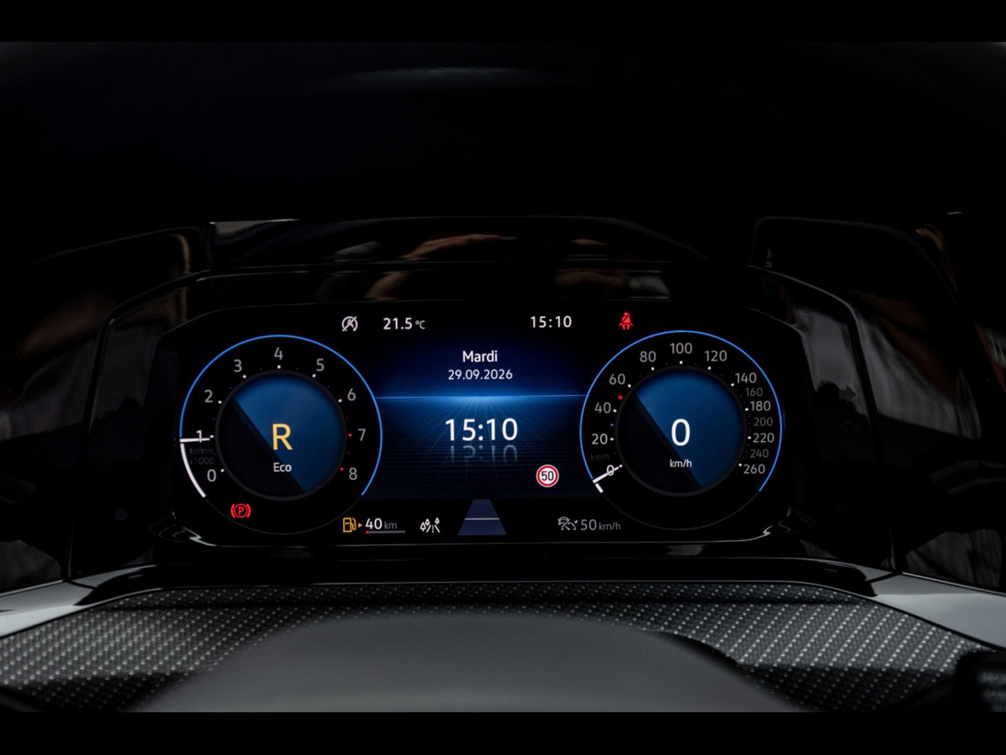 VW Golf 1.5 eTSI R-LINE DSG7 - DEEP BLACK NACRÉ (2023) - Photo 21