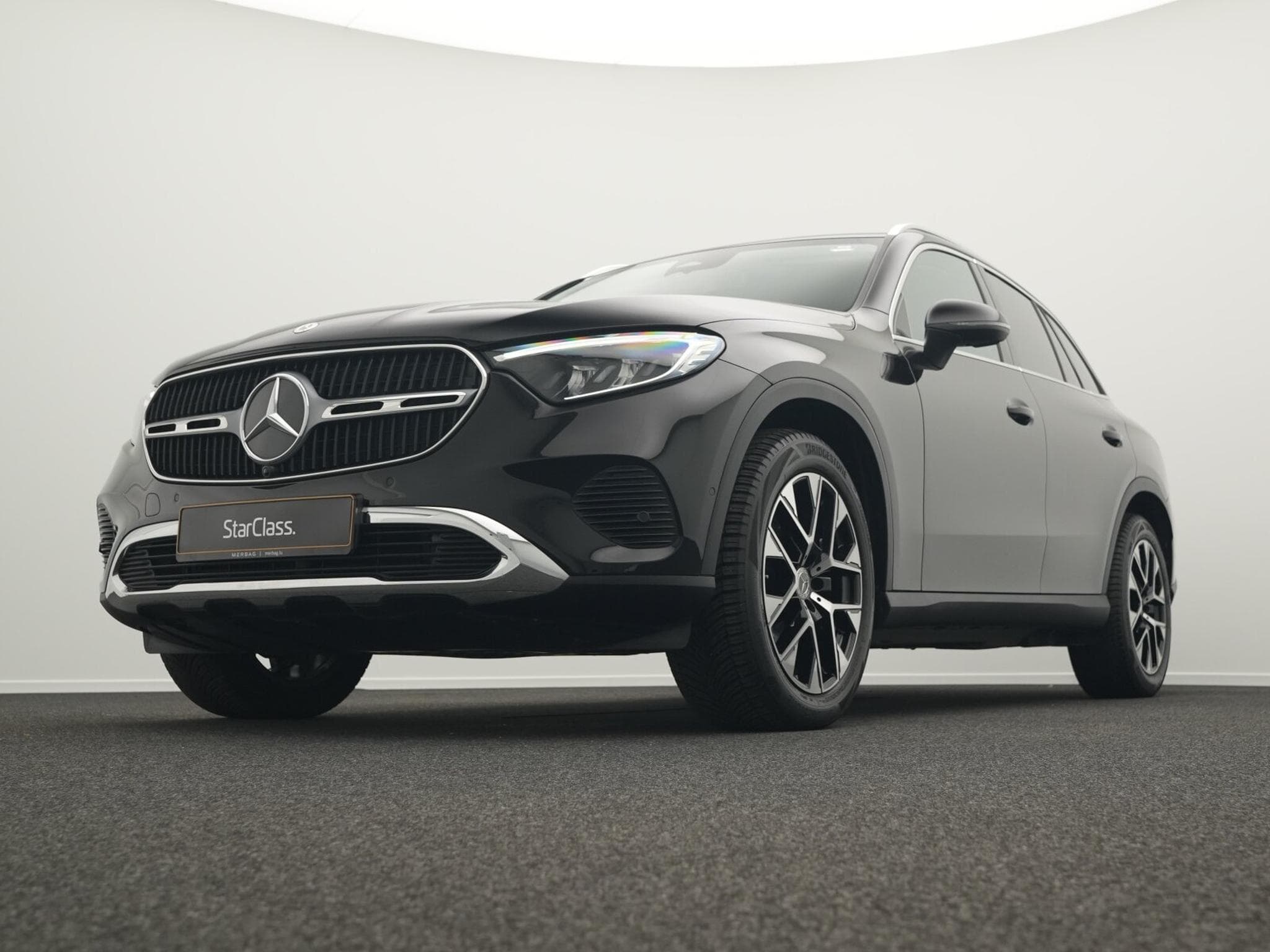 Mercedes GLC 220 d 4MATIC Avantgarde Kamera+EasyPack+Memo (2025) - Photo 10