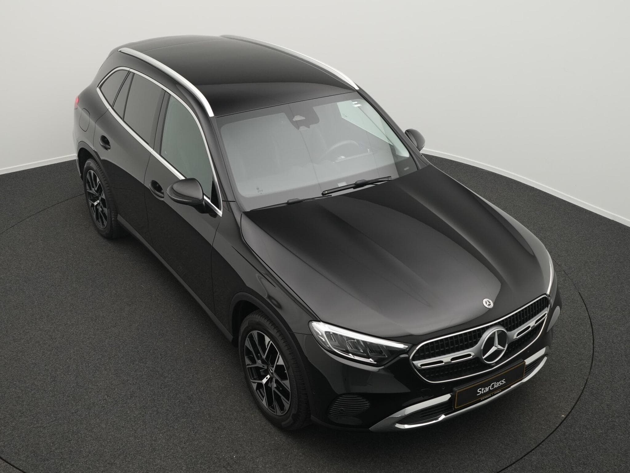 Mercedes GLC 220 d 4MATIC Avantgarde Kamera+EasyPack+Memo (2025) - Photo 12
